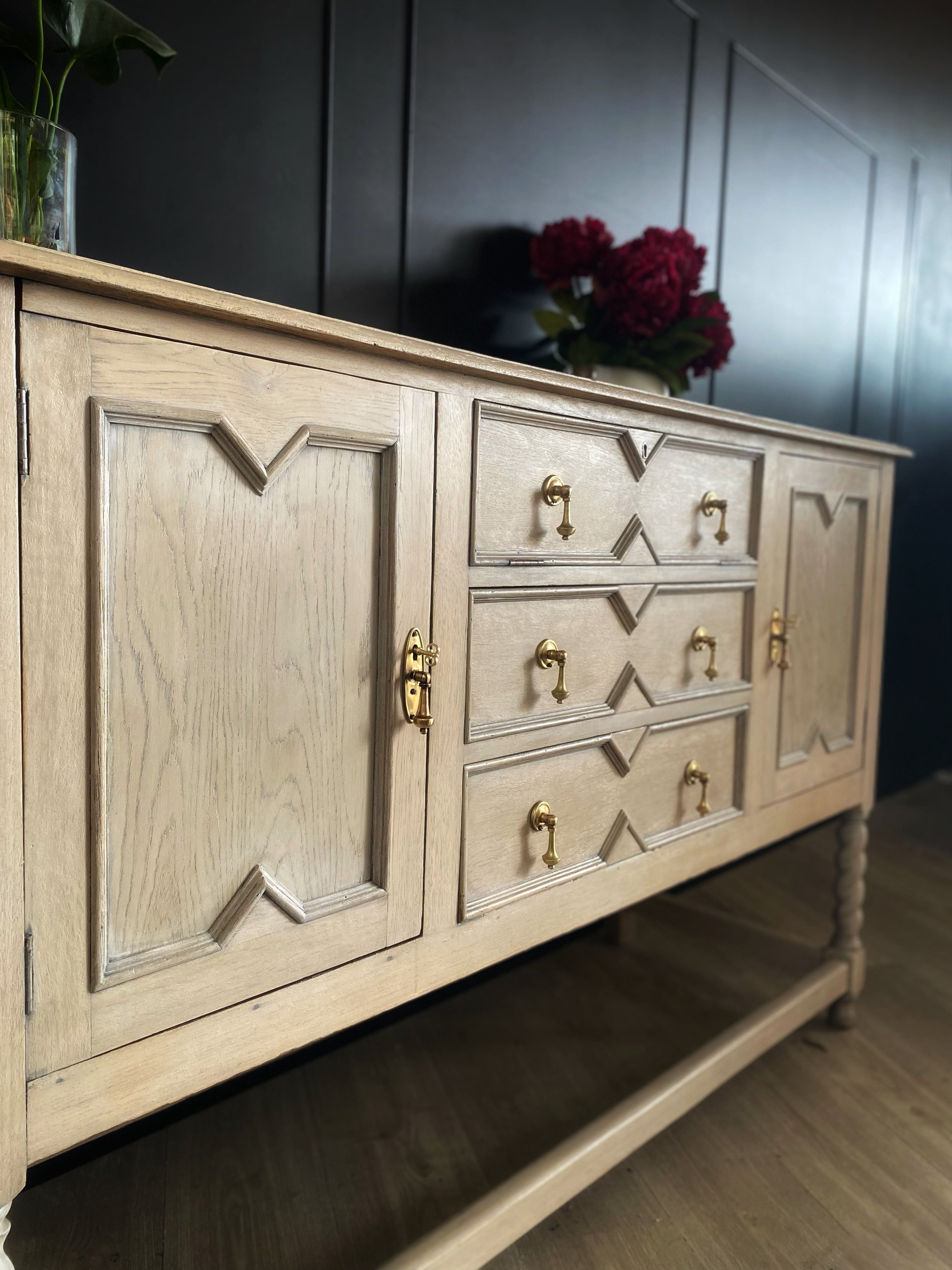 Stunning Solid Wood Jacobean Sideboard / Buffet