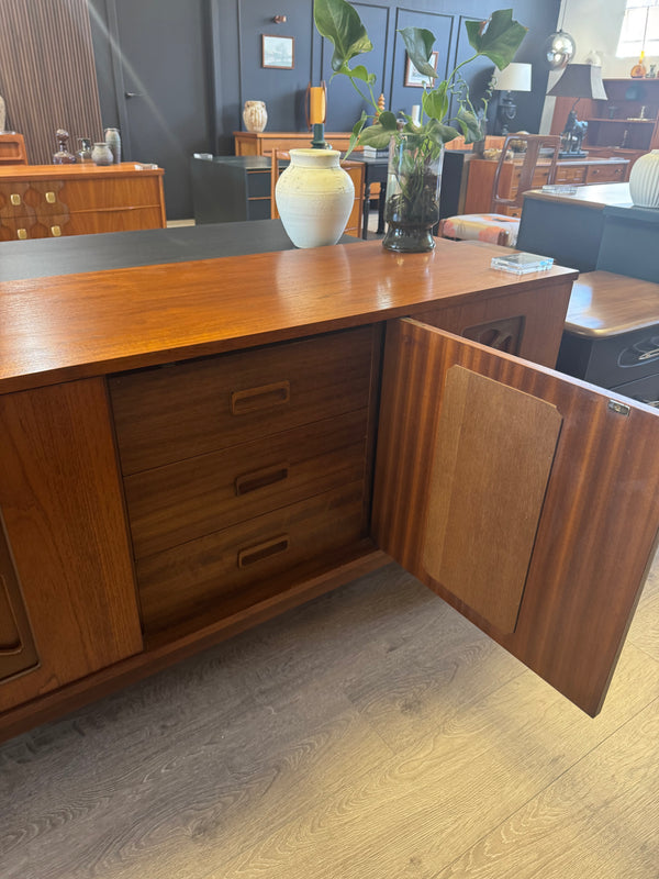 Avalon Furniture sideboard, view 5