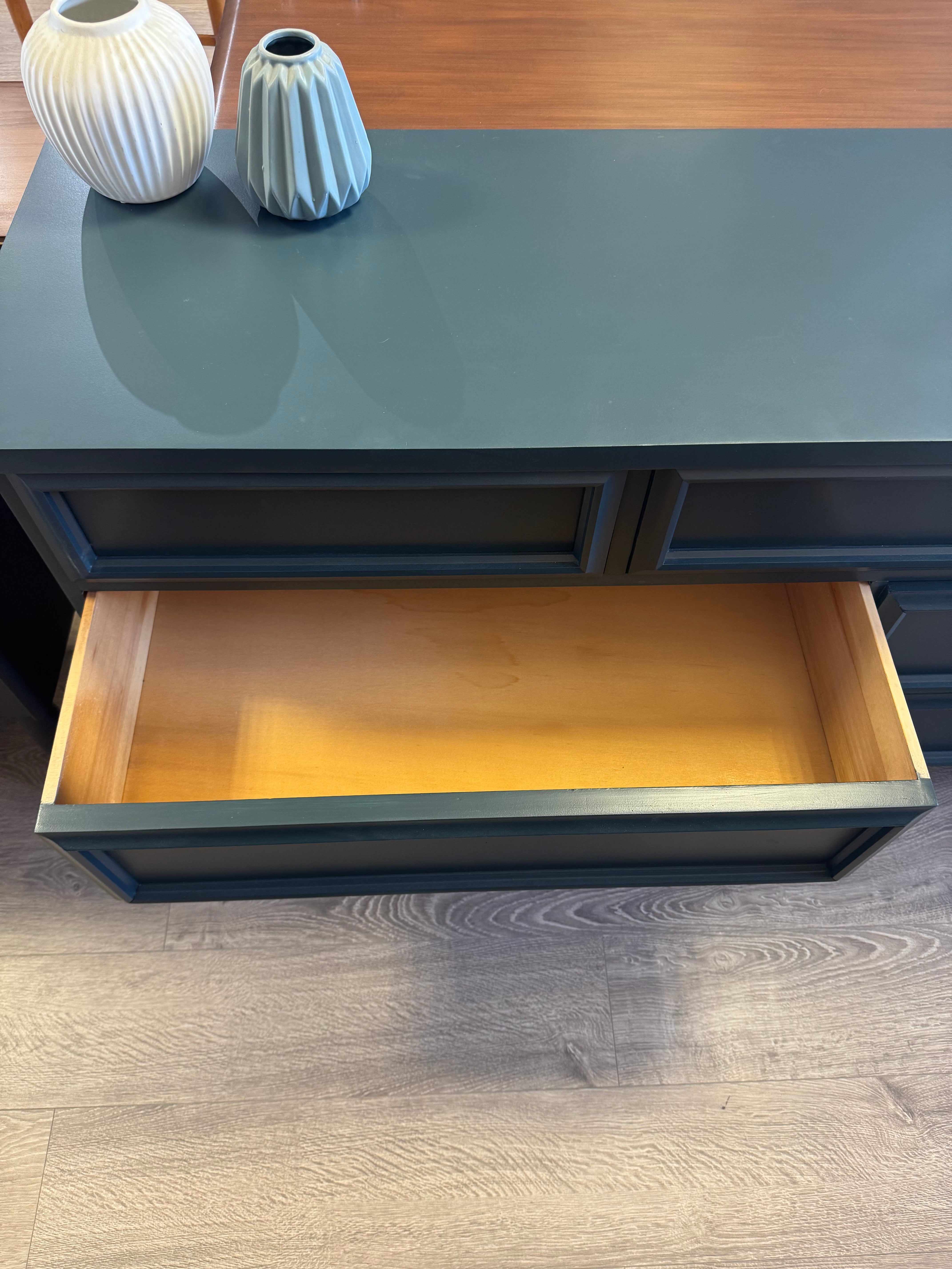 'Reliance Furniture' 7 Drawer Dresser with gold legs