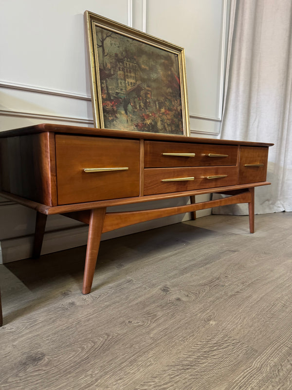 Fler console table, view 2