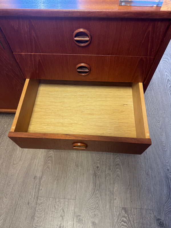 Parker Furniture sideboard teak, view 6
