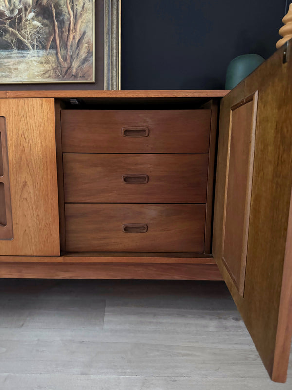 Avalon Furniture sideboard, view 7