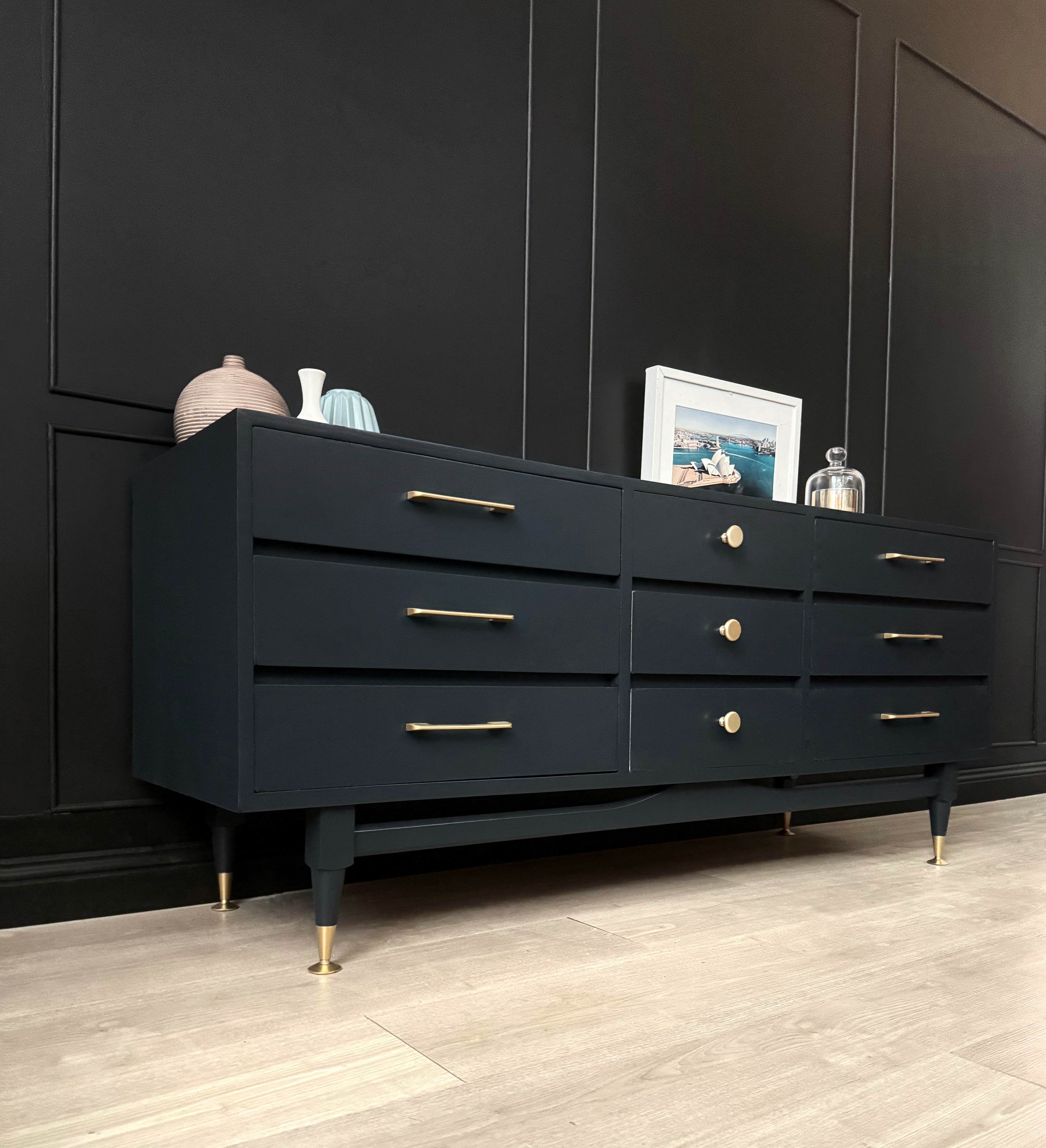 Stunning and unique 9 drawer dresser mid century / retro / vintage