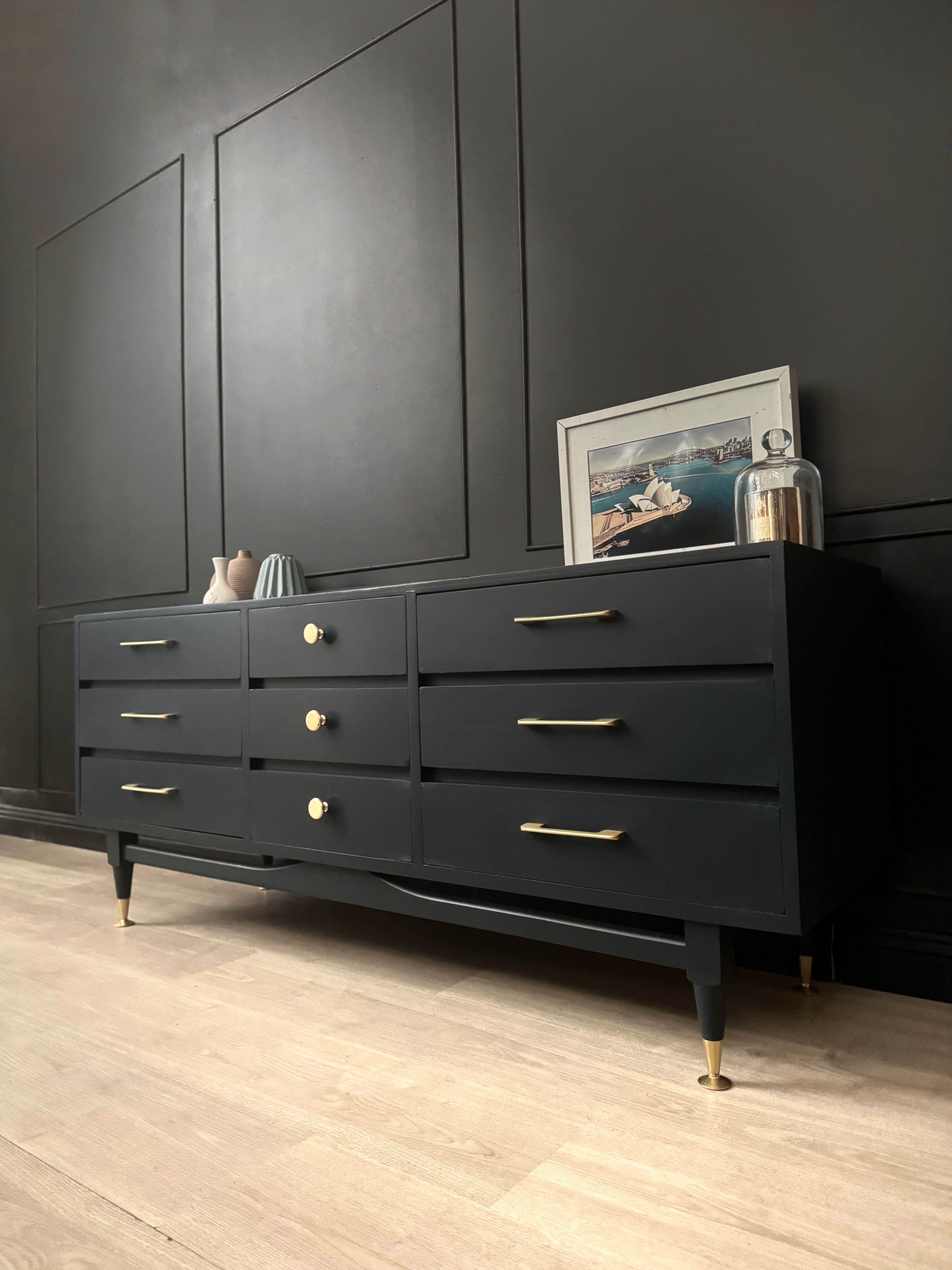 Stunning and unique 9 drawer dresser mid century / retro / vintage