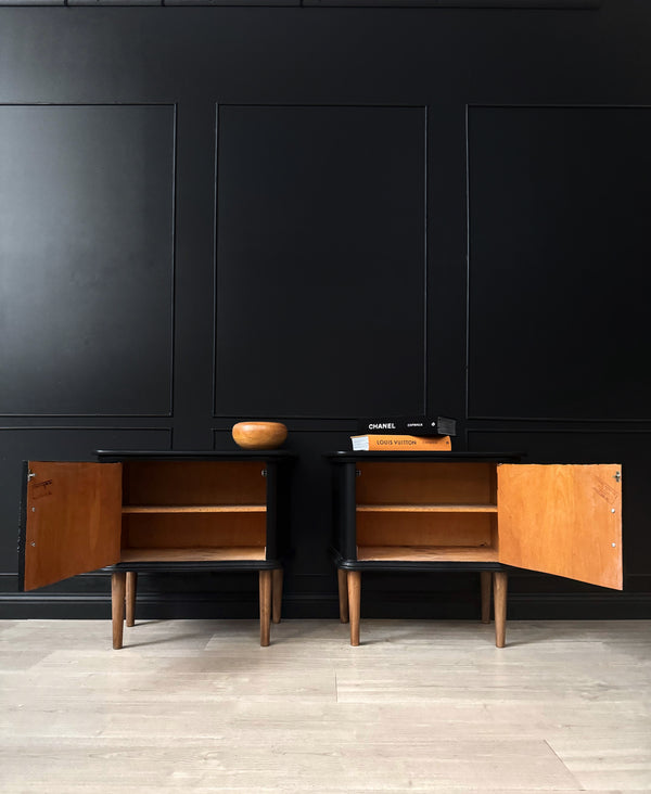 Mid-century bedside tables black, view 5