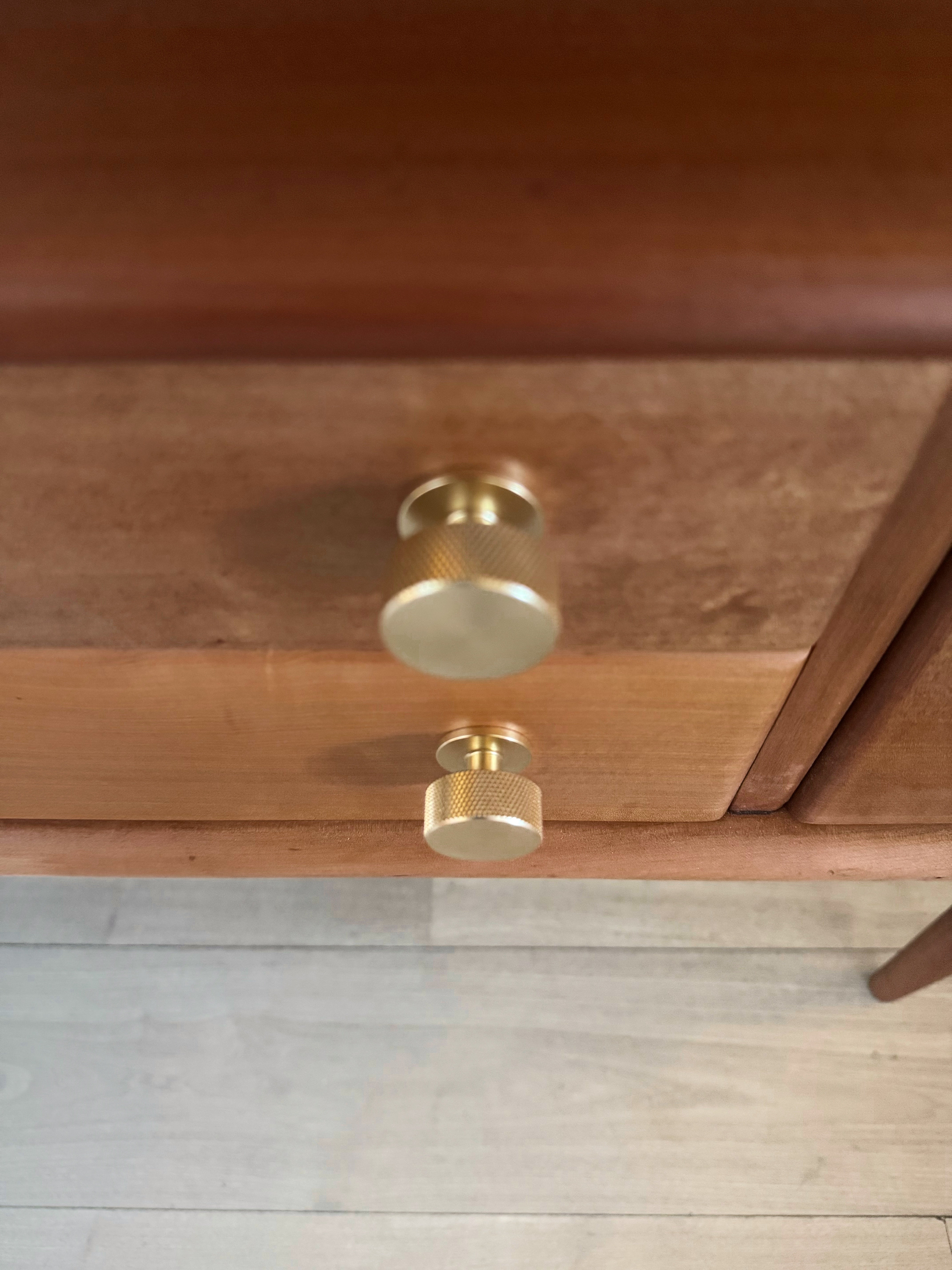 Stunning ‘Myer Heritage’ sideboard / entry table