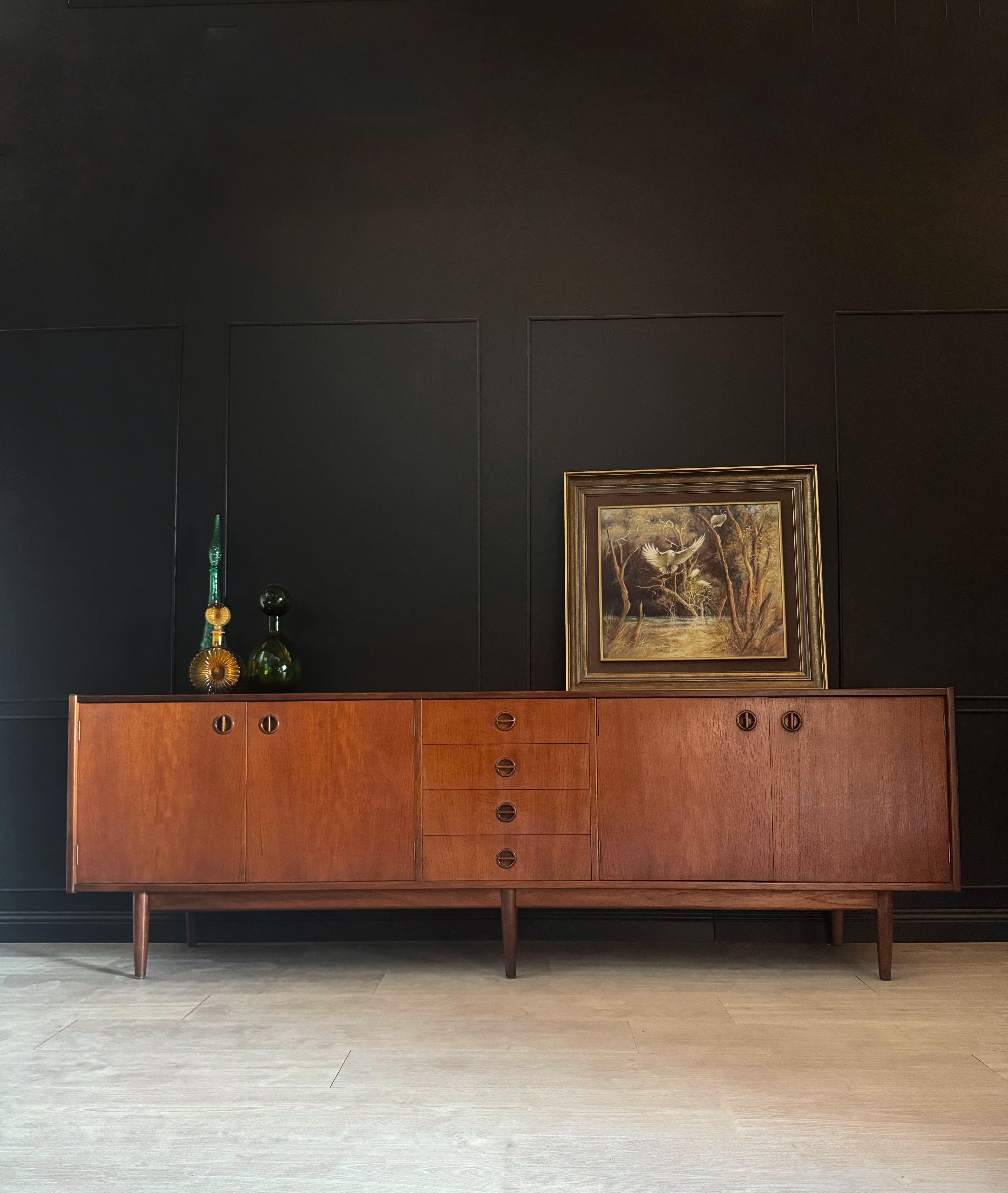 Parker Nordic Cats Eye Buffet / Sideboard