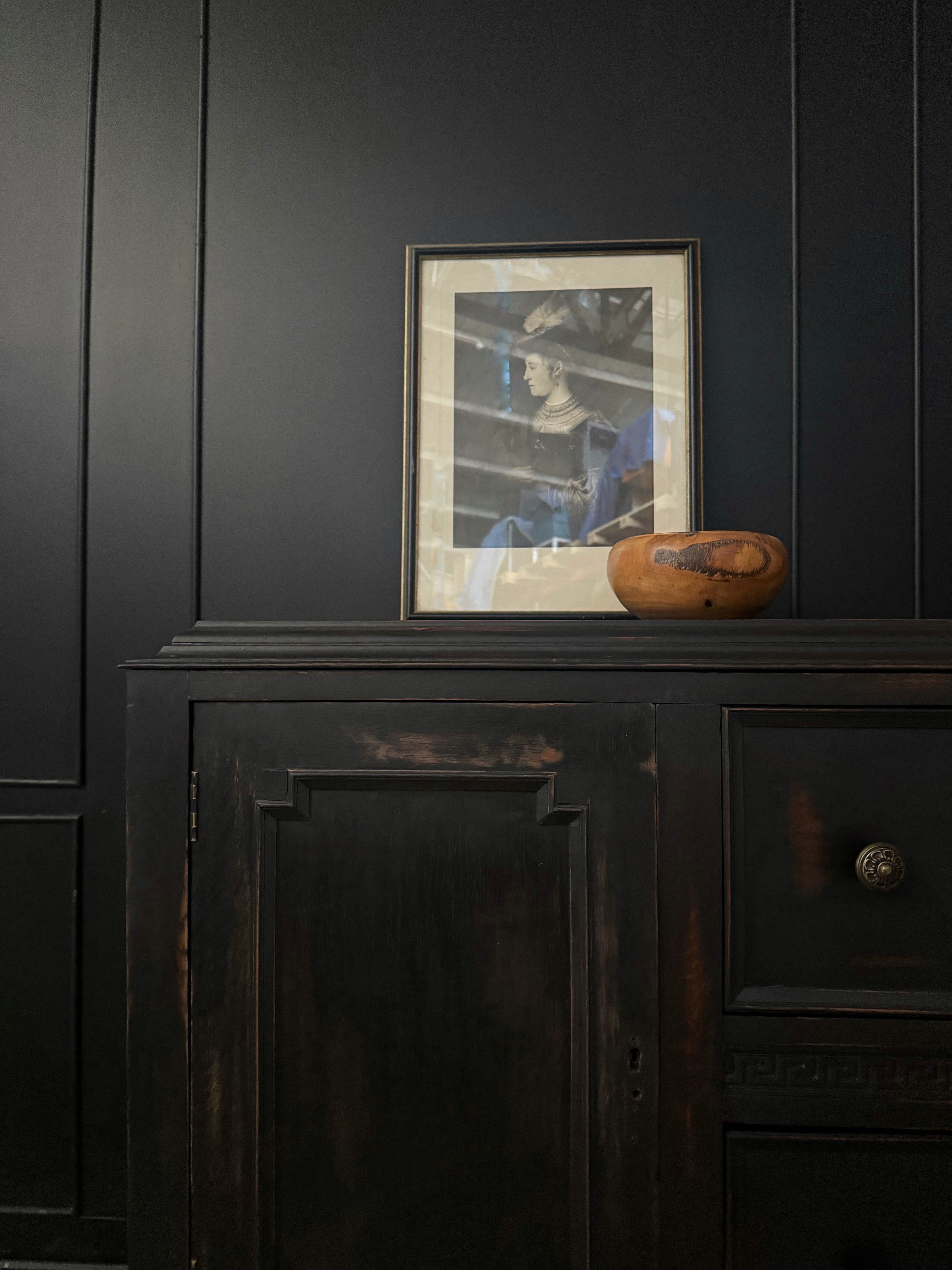 Black distressed Jacobean buffet / sideboard with stunning legs and beautiful hardware