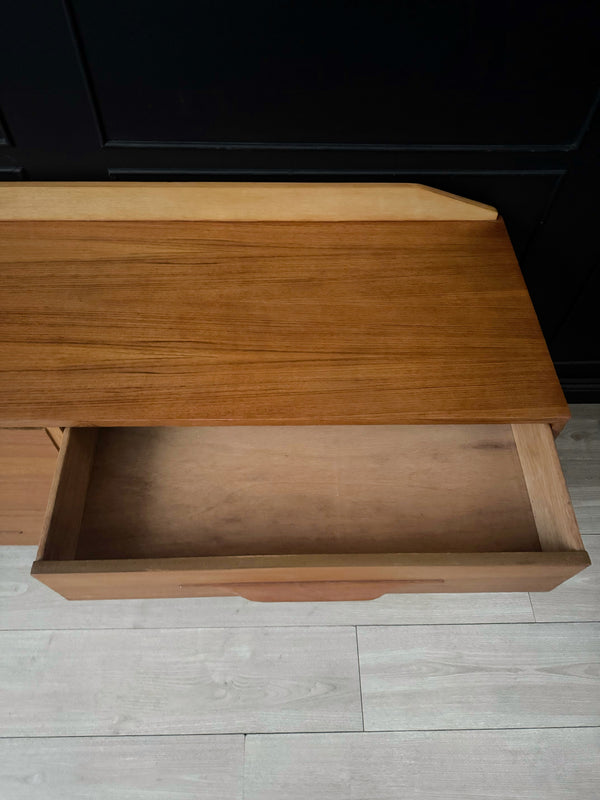 Mid-century dresser, view 8