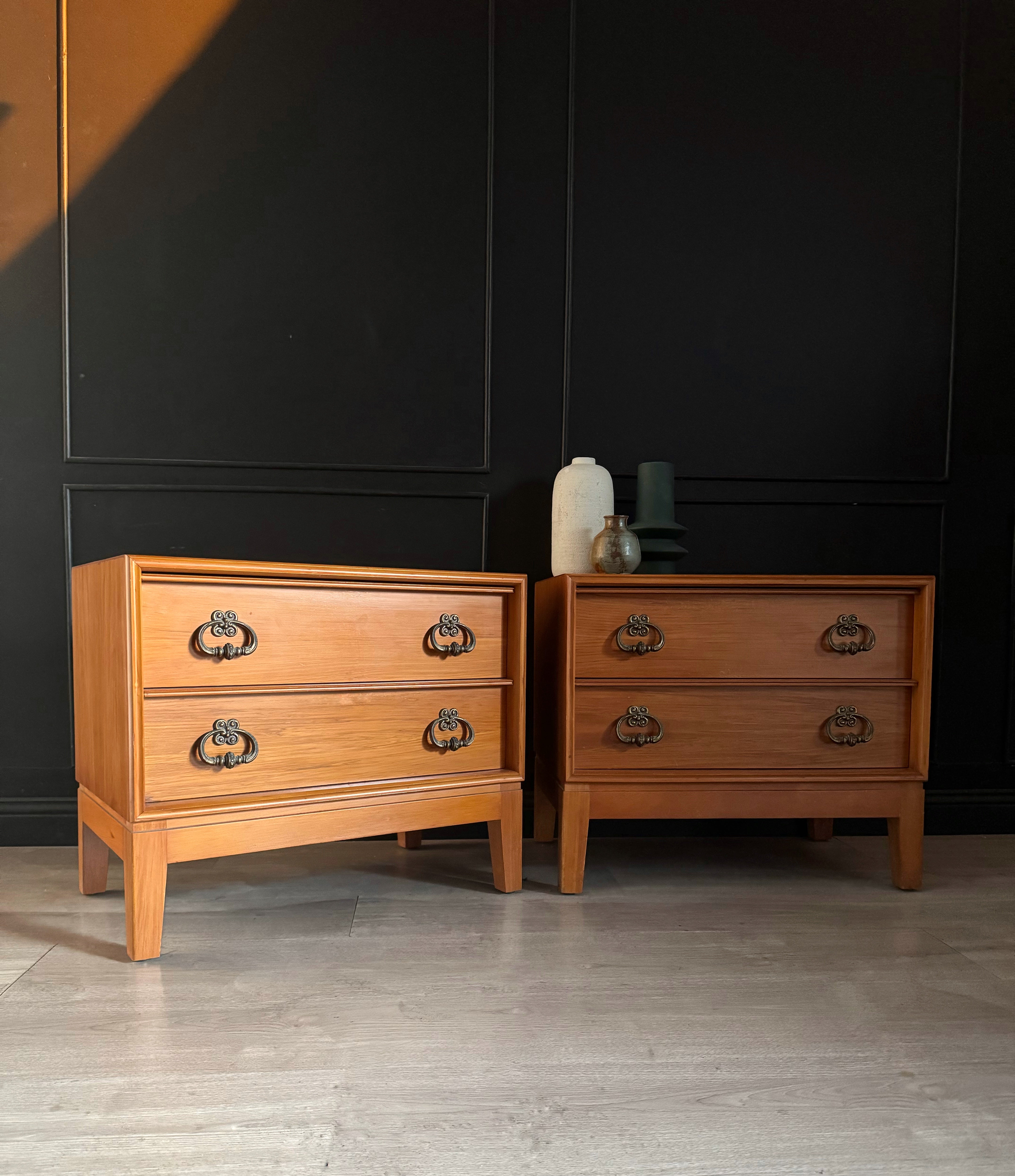 ‘Hayson Furniture’ original vintage mid century besides