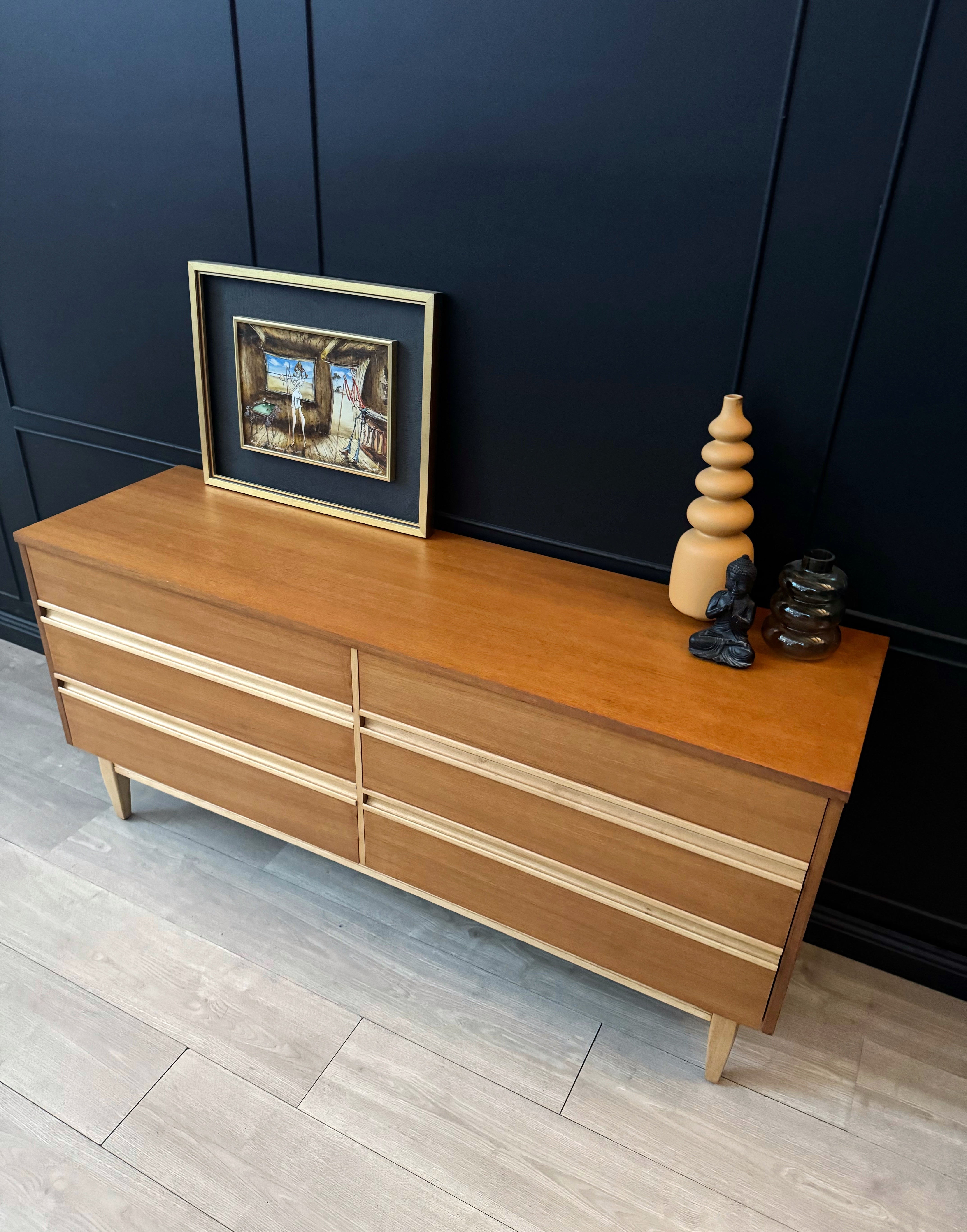 ‘Reliance Furniture’ vintage 6 drawer mid century dresser