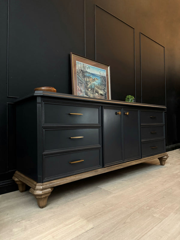 C.R.O. sideboard dark green, view 3