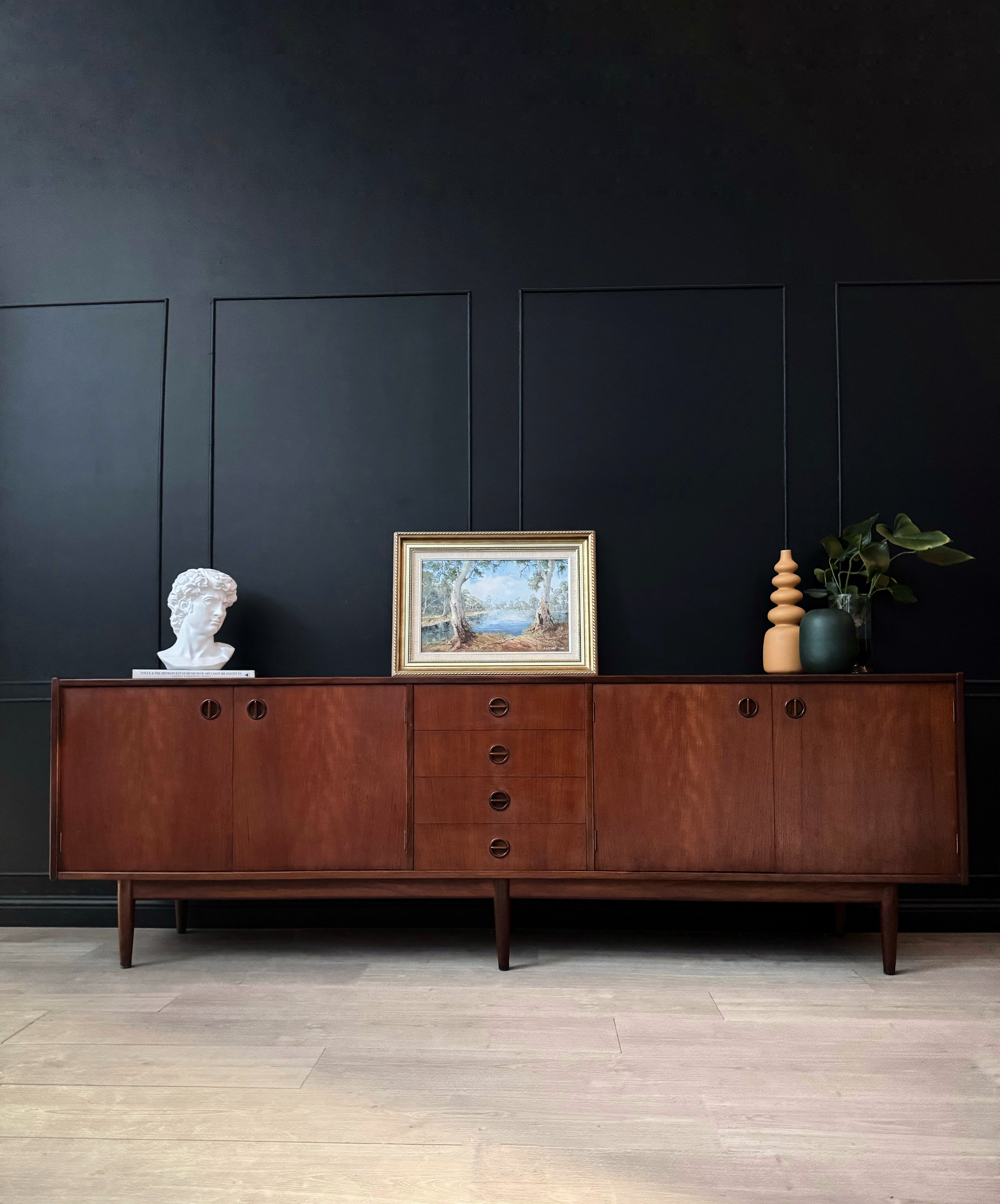 Parker Nordic Cats Eye Buffet / Sideboard