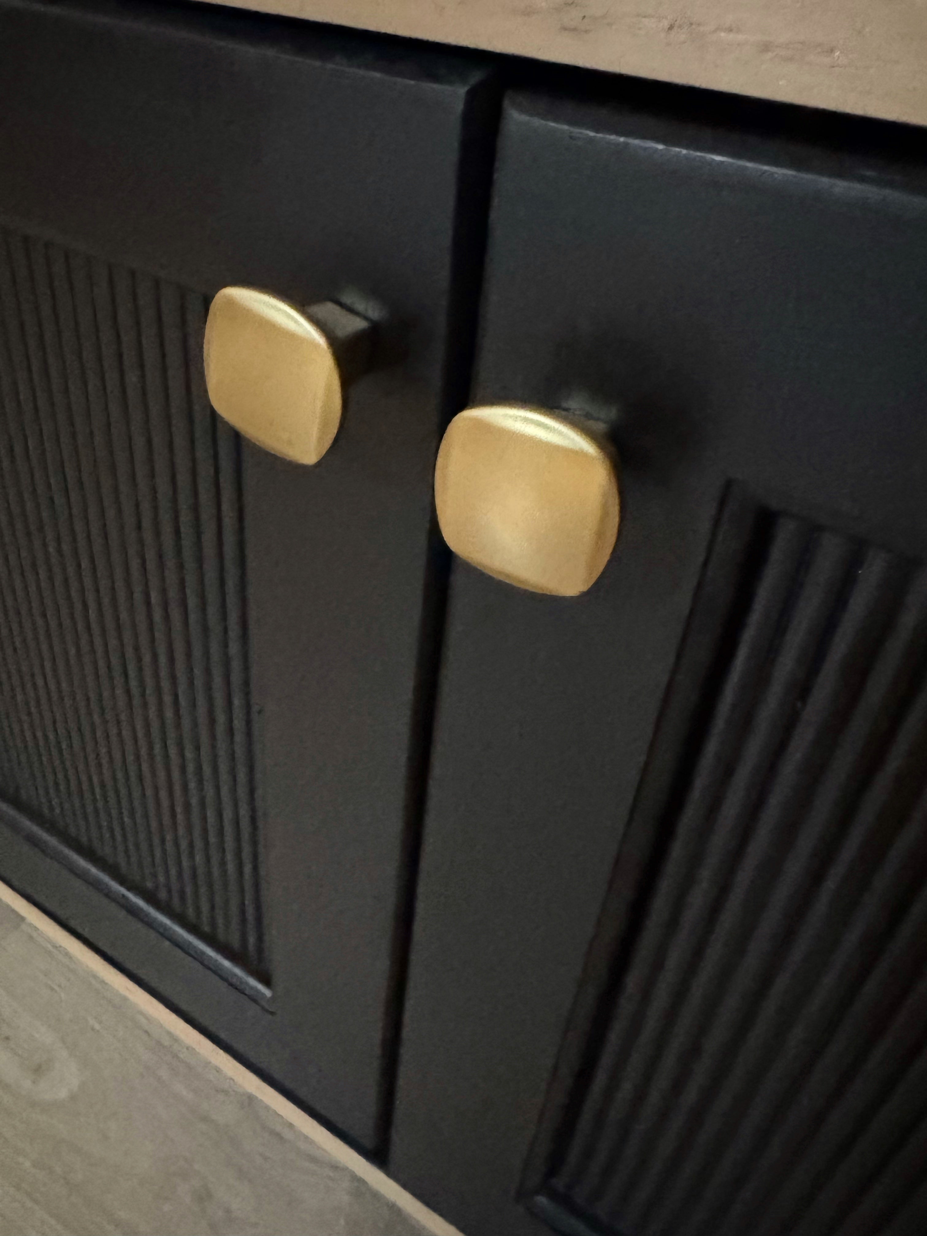 Stunning ‘Burlington’ Sideboard