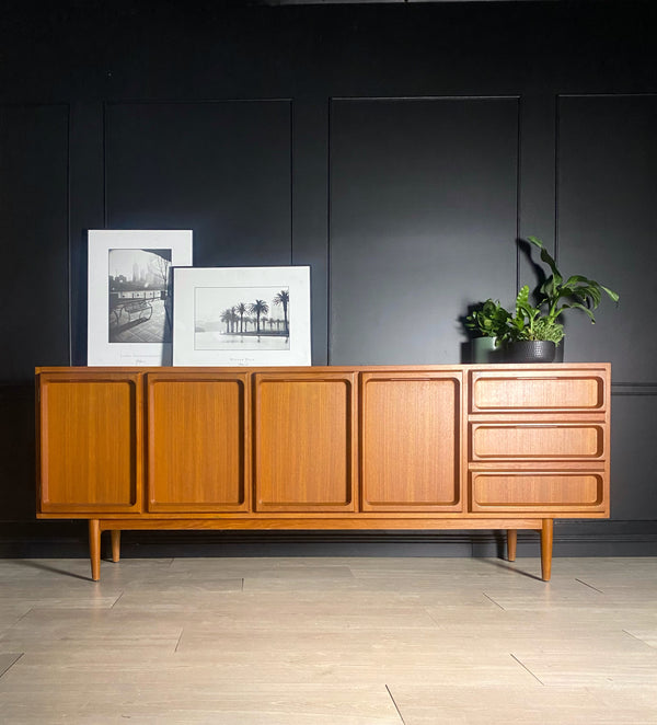 Chiswell sideboard, view 2