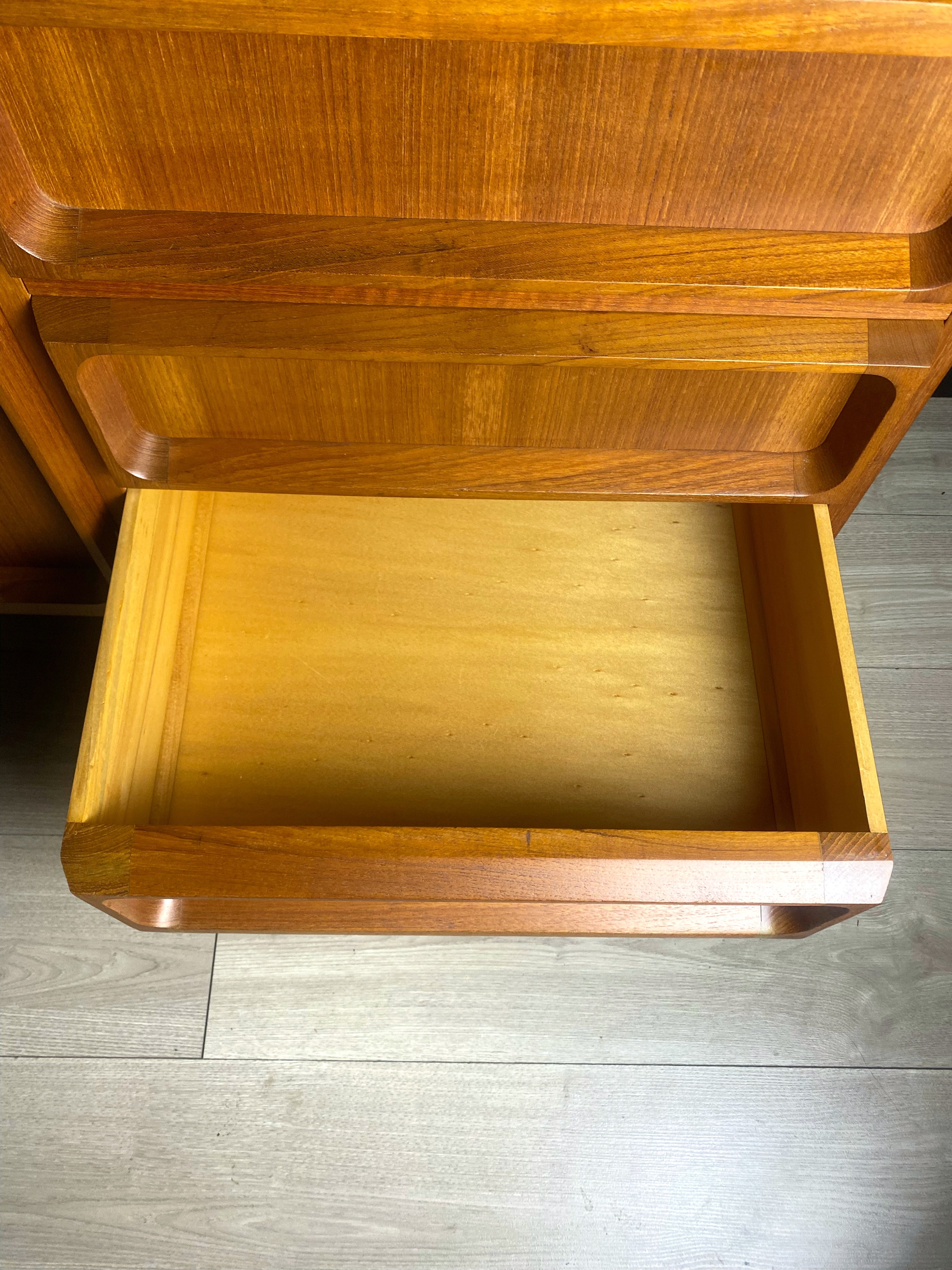 1965 ‘Chiswell’ Koben extra long sideboard / buffet vintage / retro / mid century / MCM