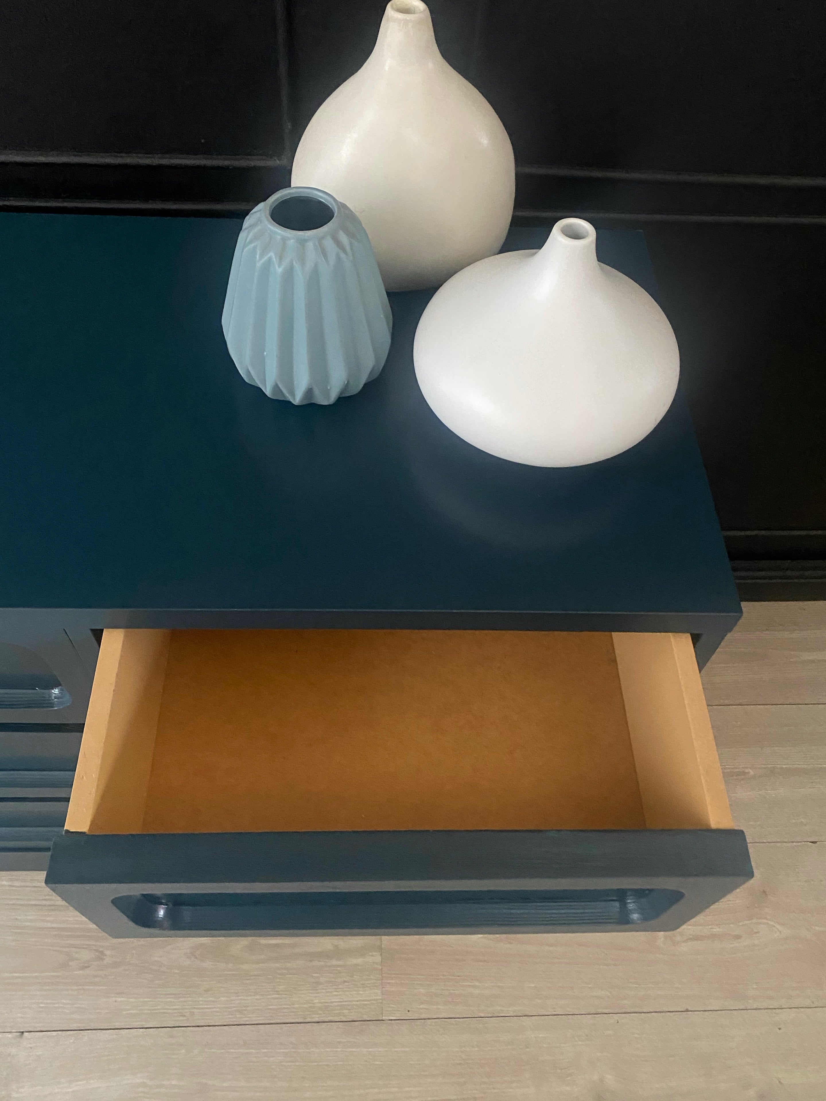 Vintage Dark Blue 9 drawer dresser