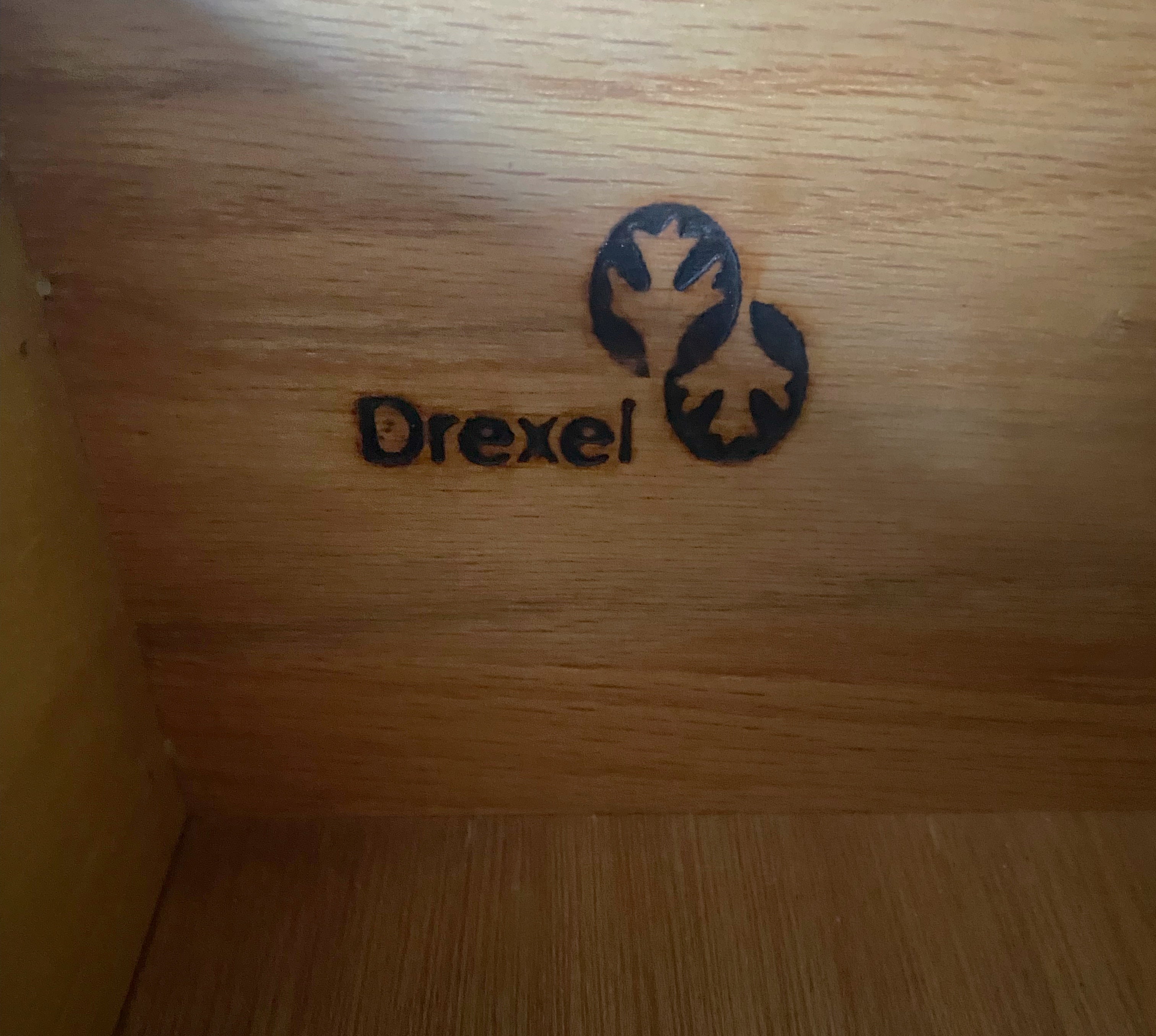 Stunning ‘DREXEL FURNITURE’ dark green dresser / sideboard / buffet