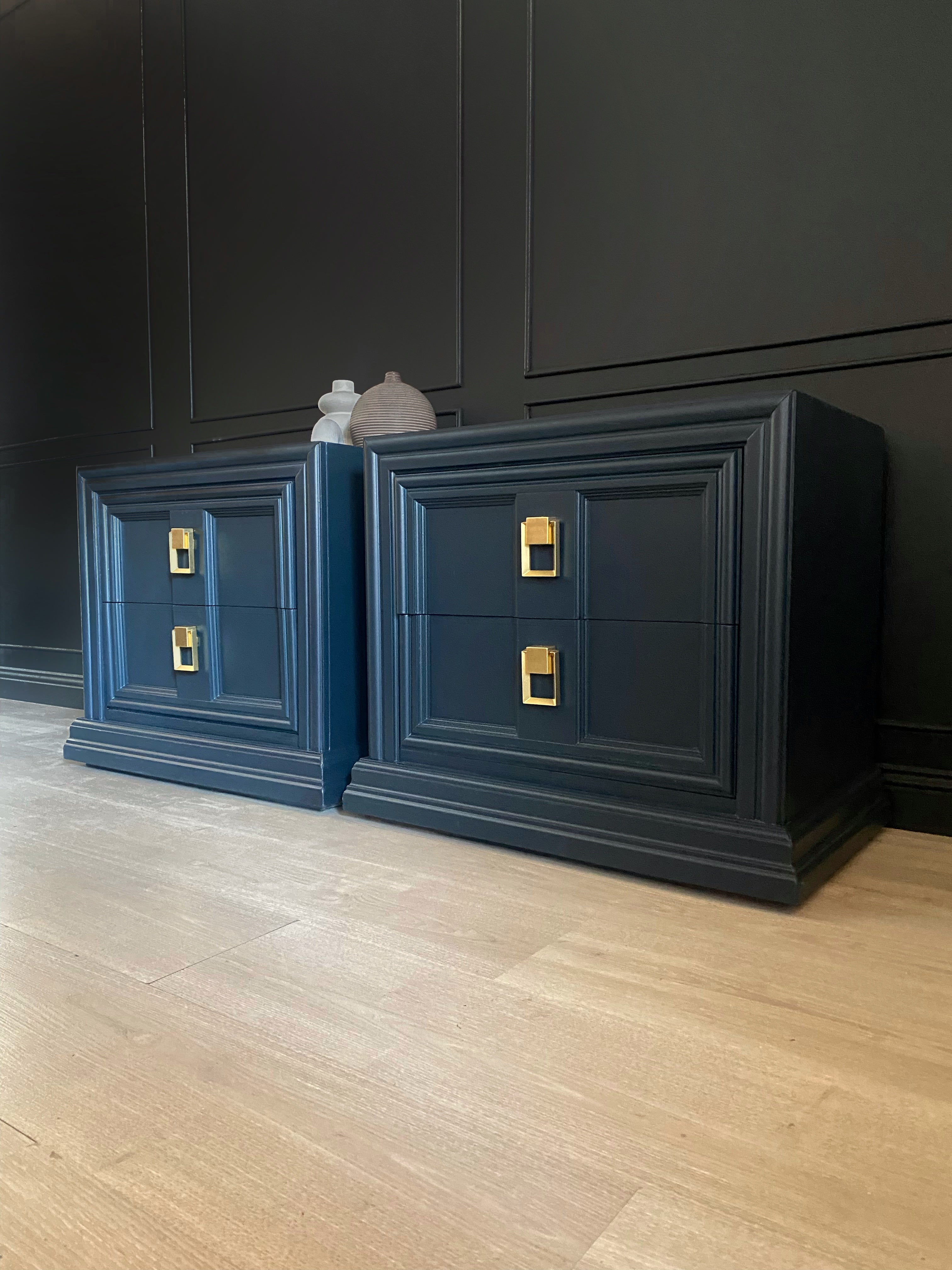 Stunning ‘Thomasville’ bedsides