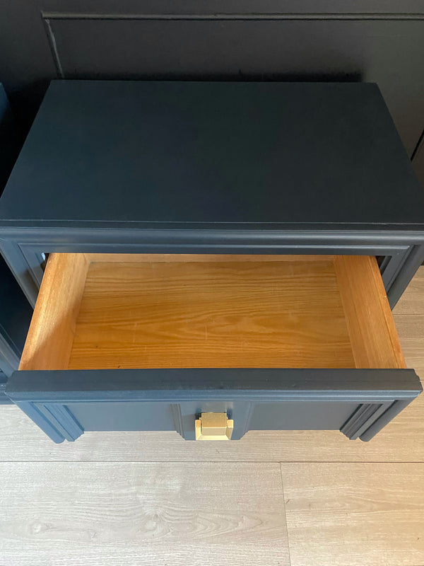 Thomasville bedside tables dark blue, view 7