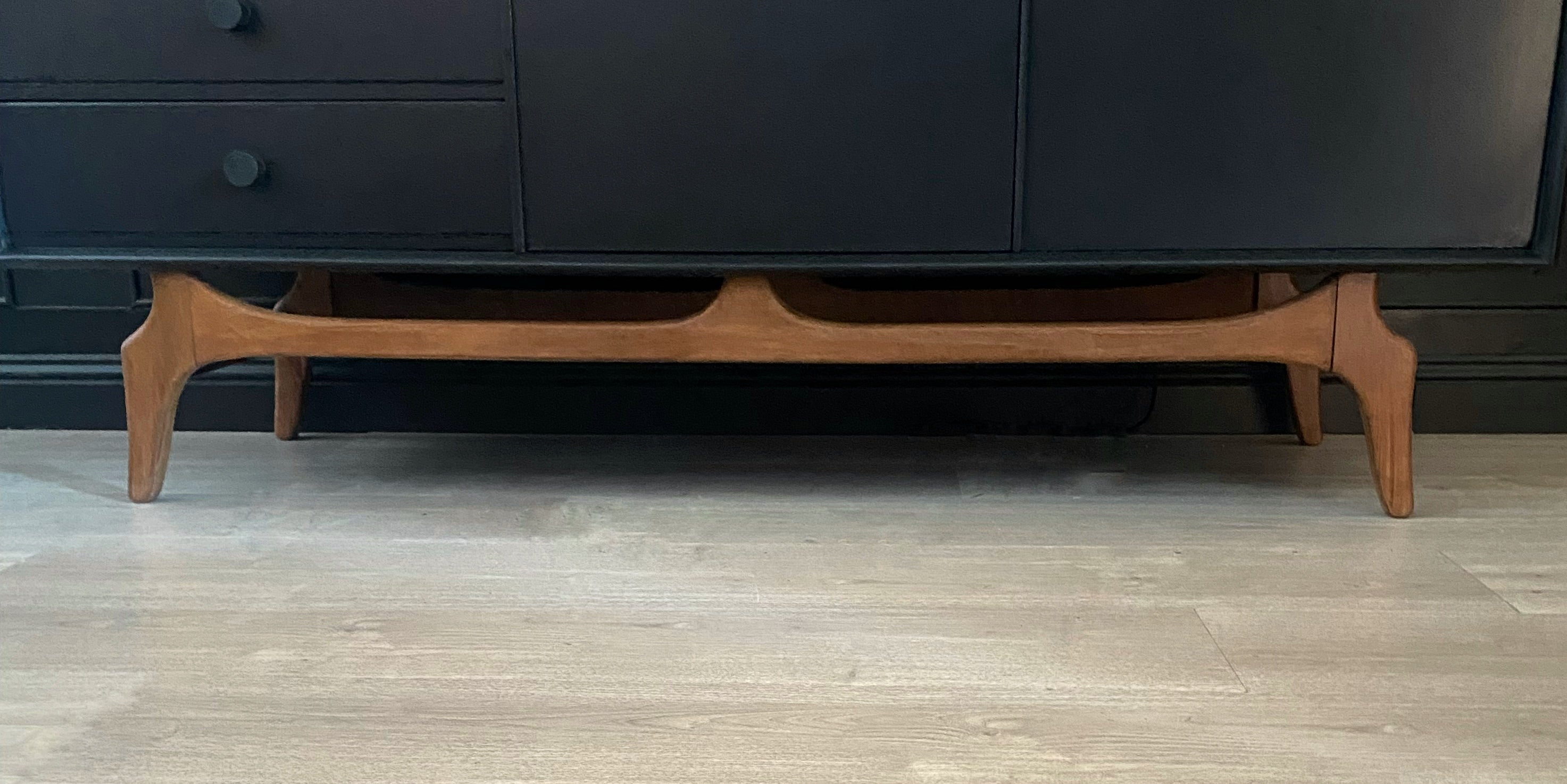 ‘Reliance Furniture’ mid century / vintage cabinet with cool legs