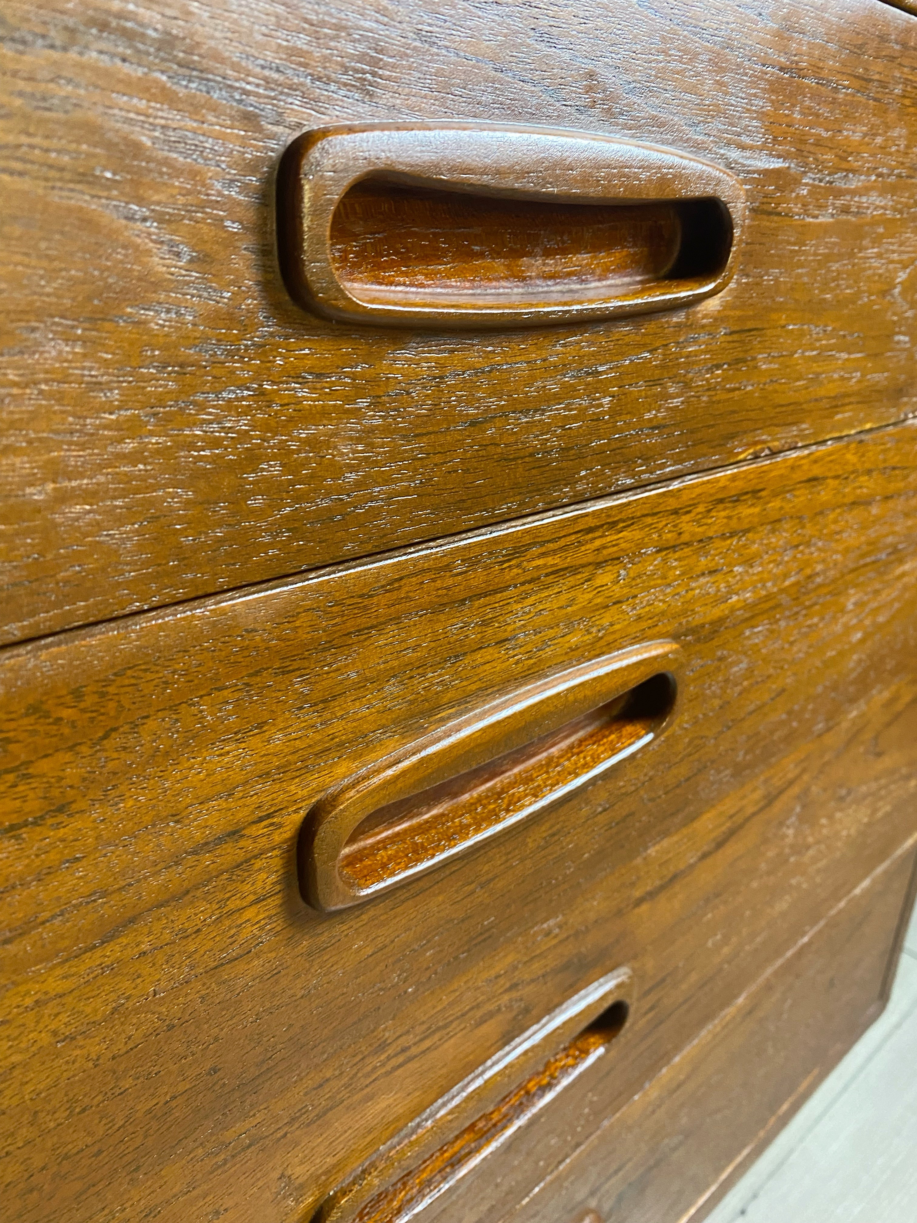 ‘Lindlark Furniture’ MCM cabinet