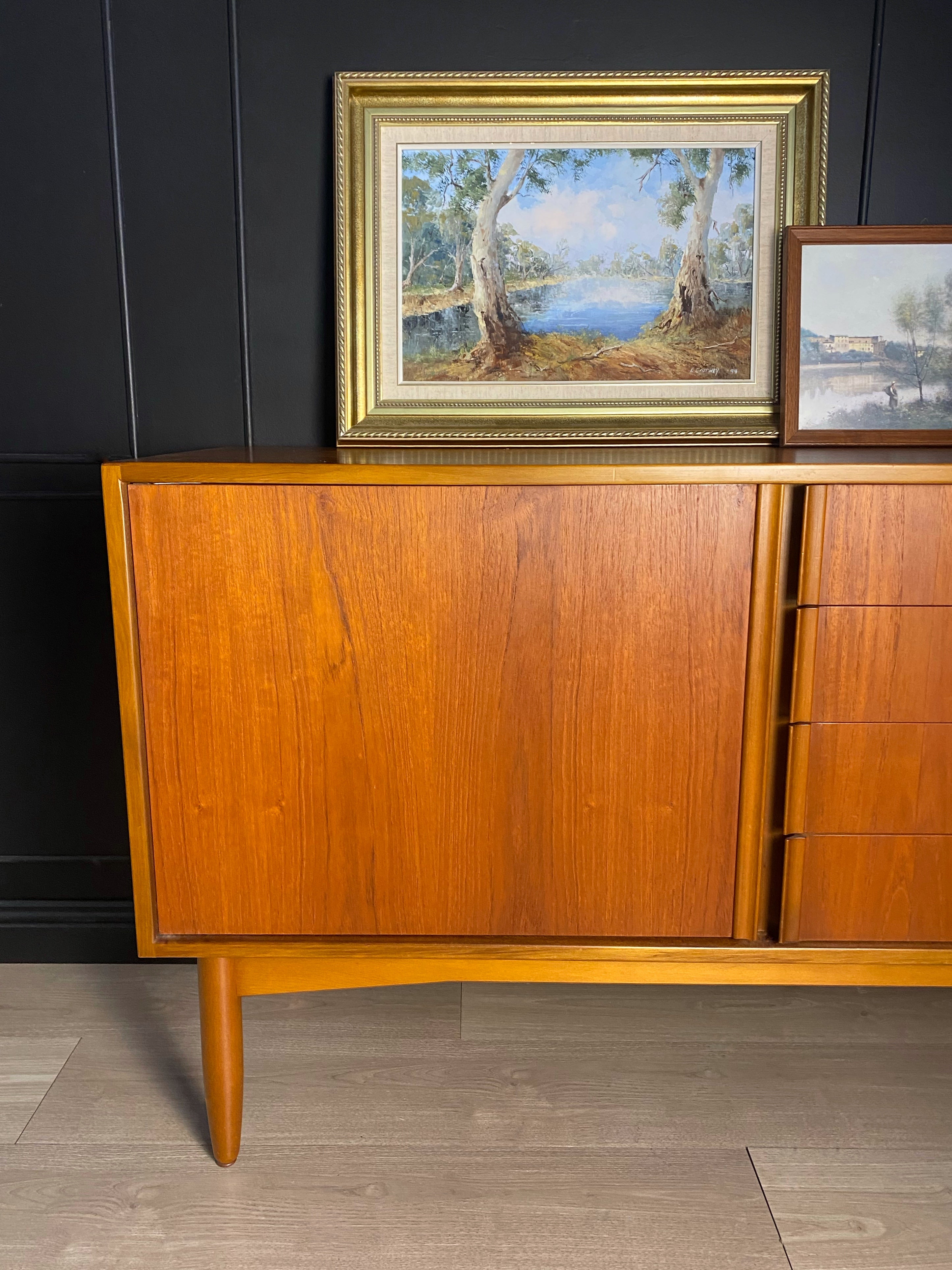 ‘KOLTER FURNITURE’ sideboard / buffet