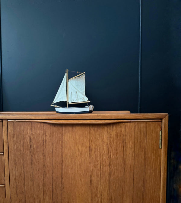 Noblett Furniture sideboard teak, view 6