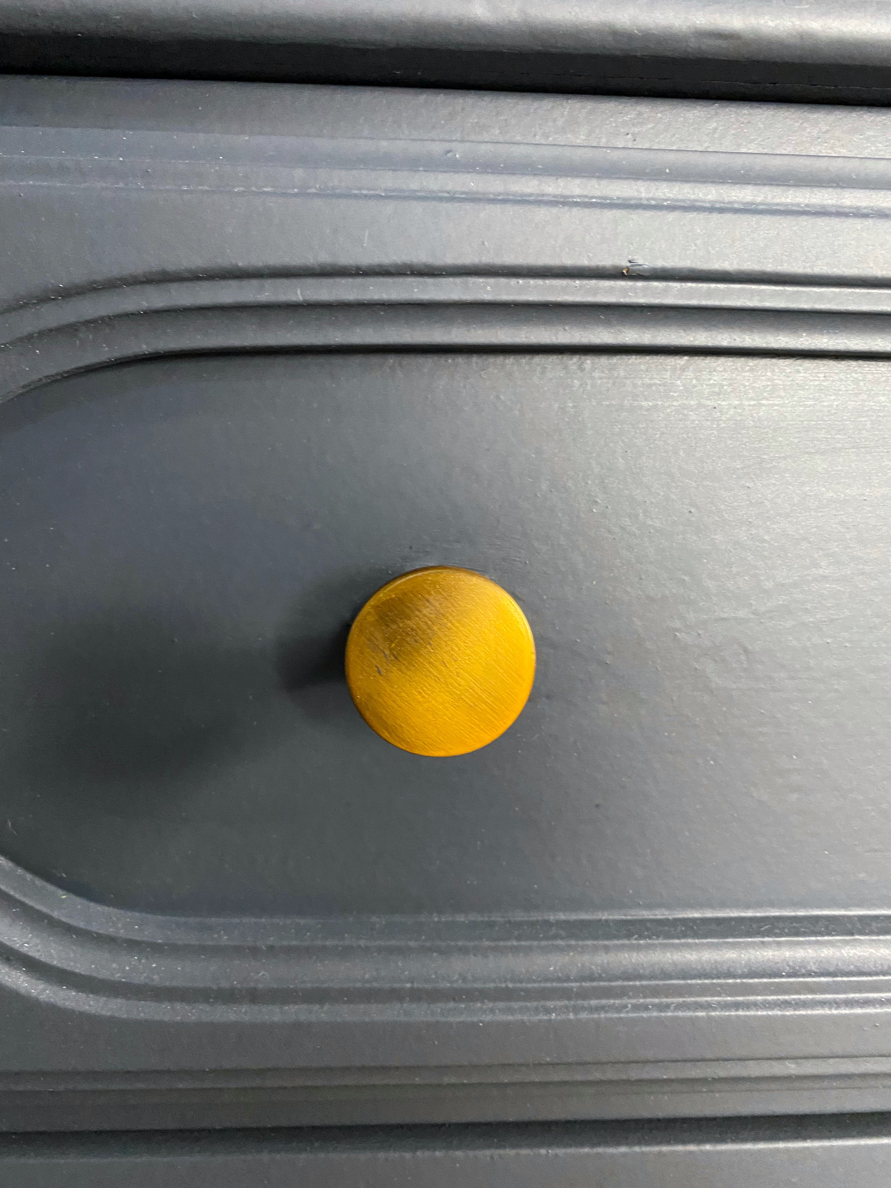 Stunning Blue 8 drawer dresser