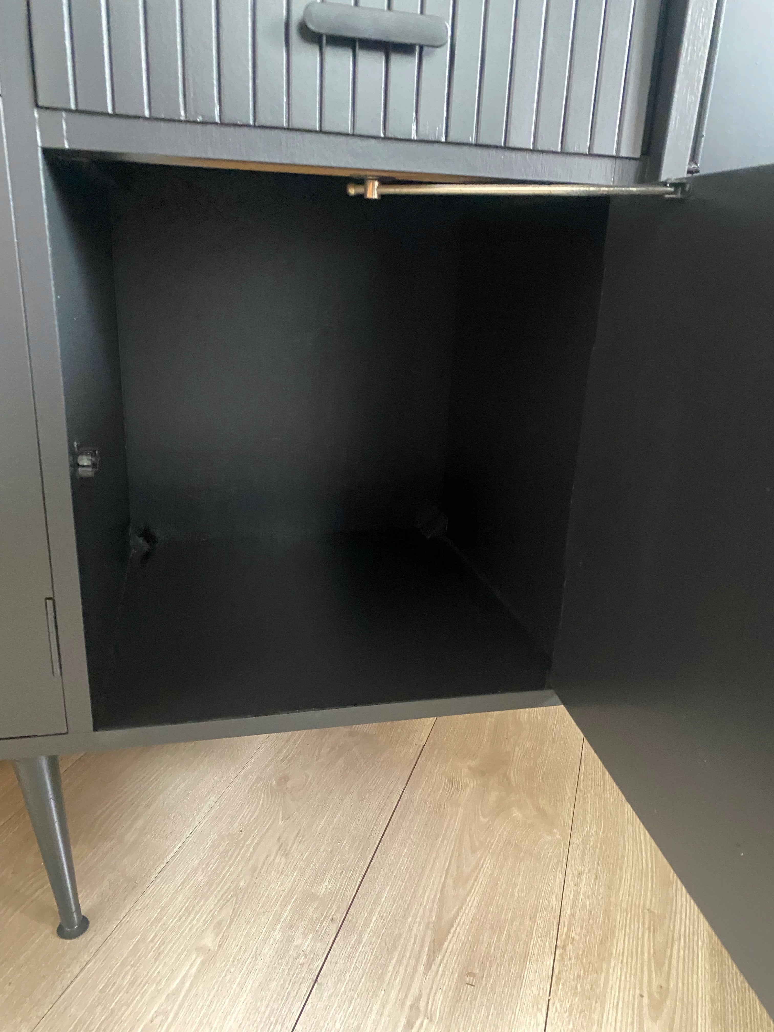 'Kendall Furniture' Buffet / Sideboard