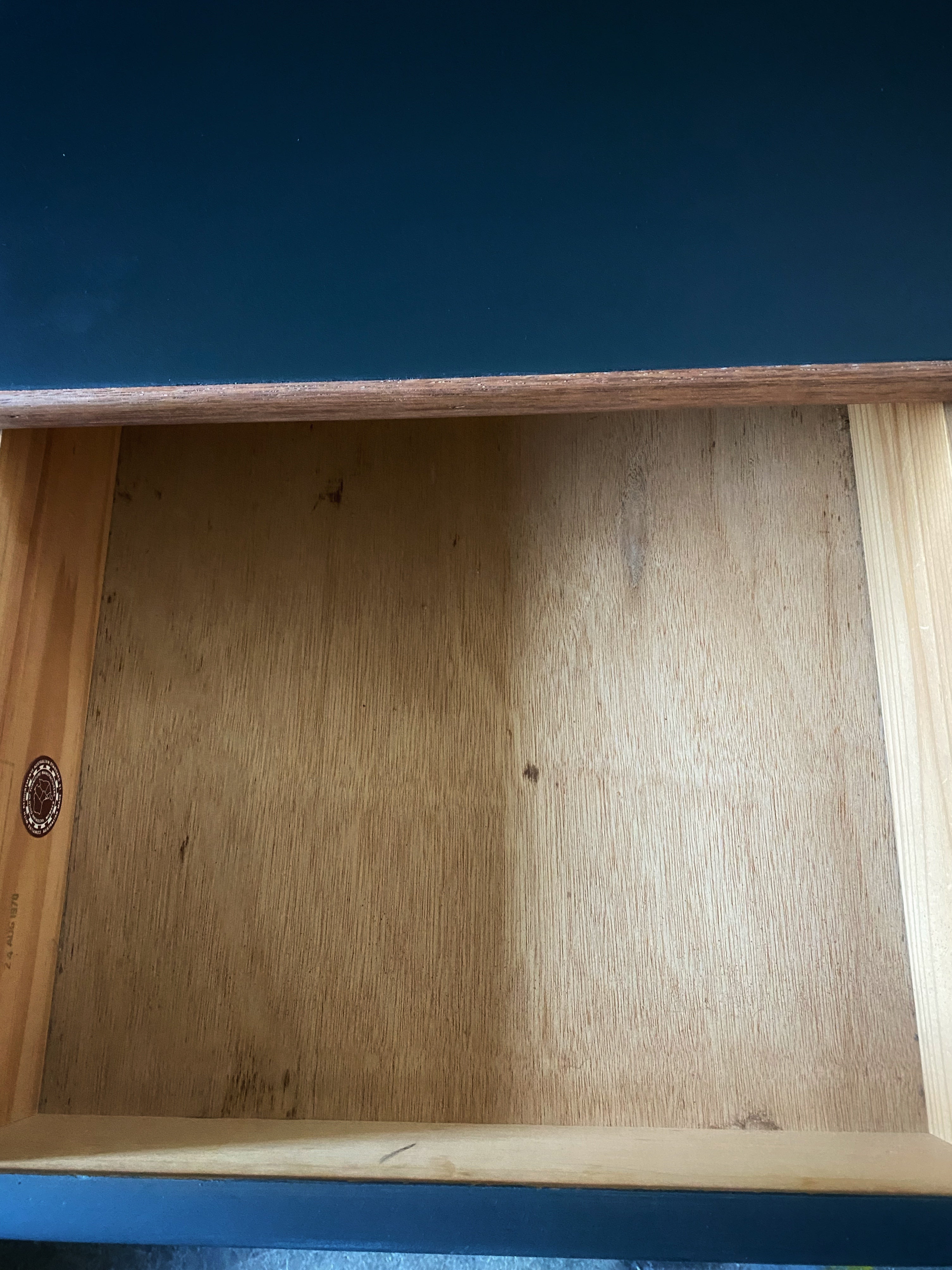 'Alrob Furniture' Dark Green Satin Finish Dresser