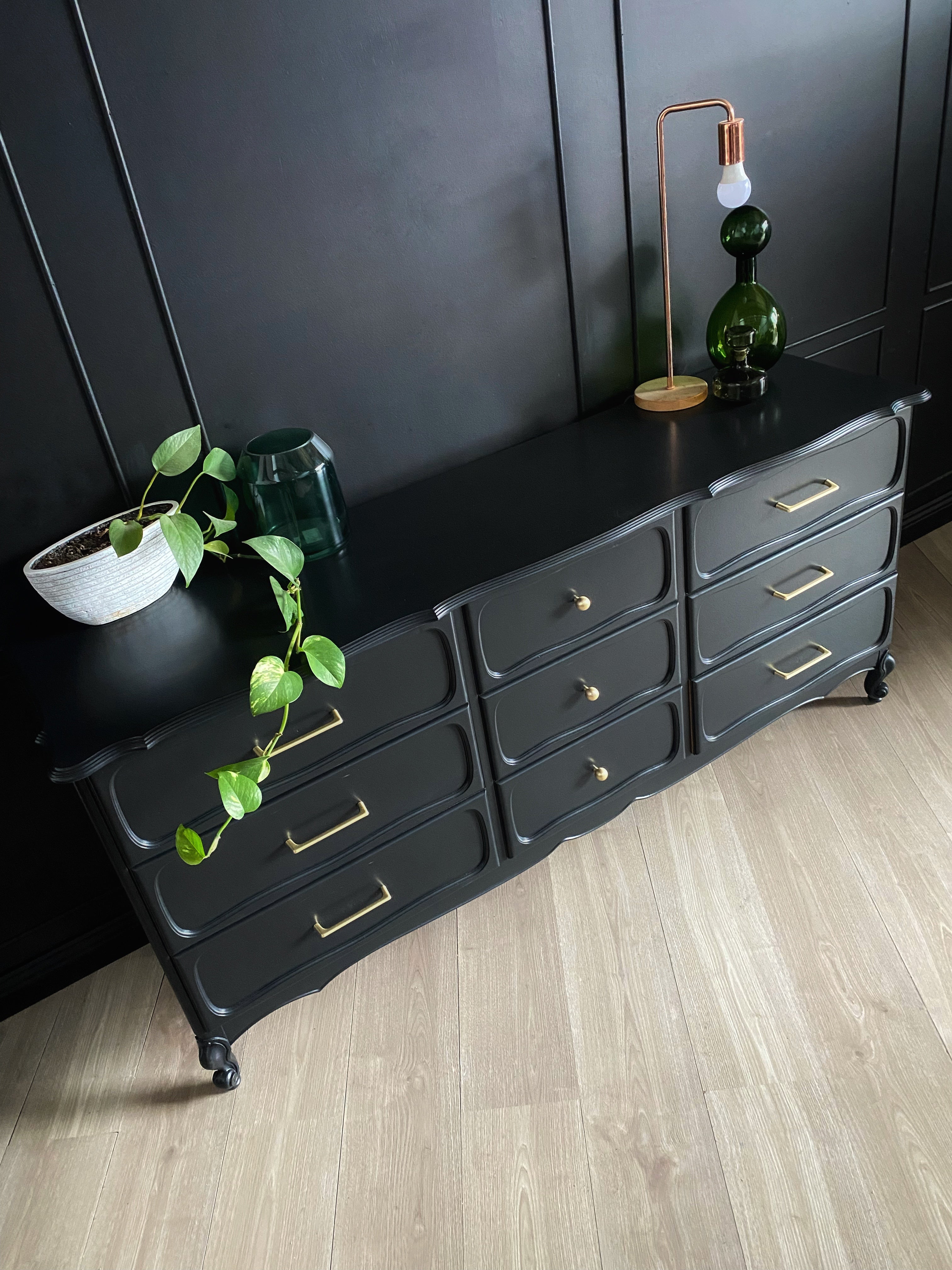 'Belvedere Furniture' Buffet / Sideboard / TV Unit