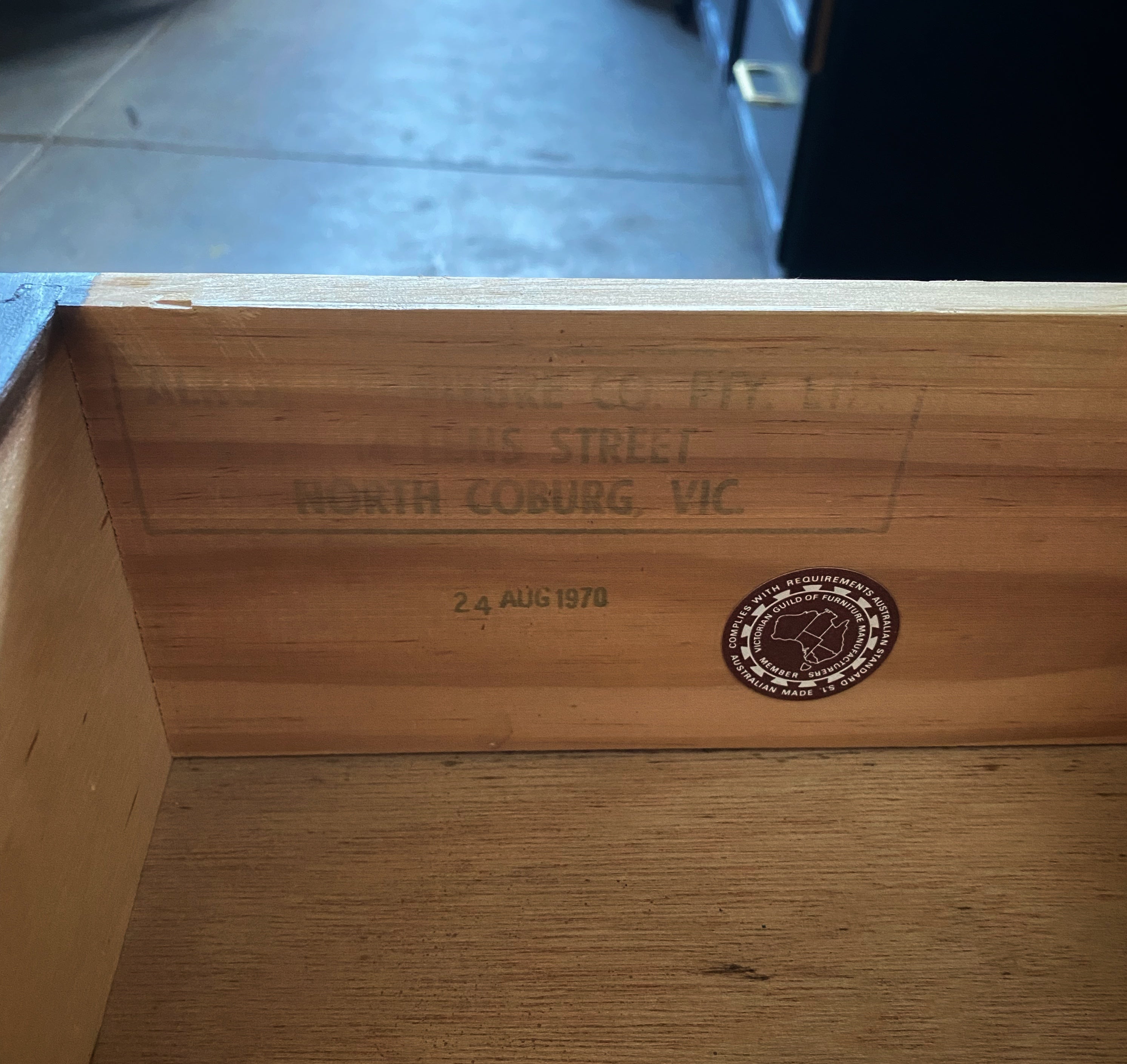 'Alrob Furniture' Dark Green Satin Finish Dresser