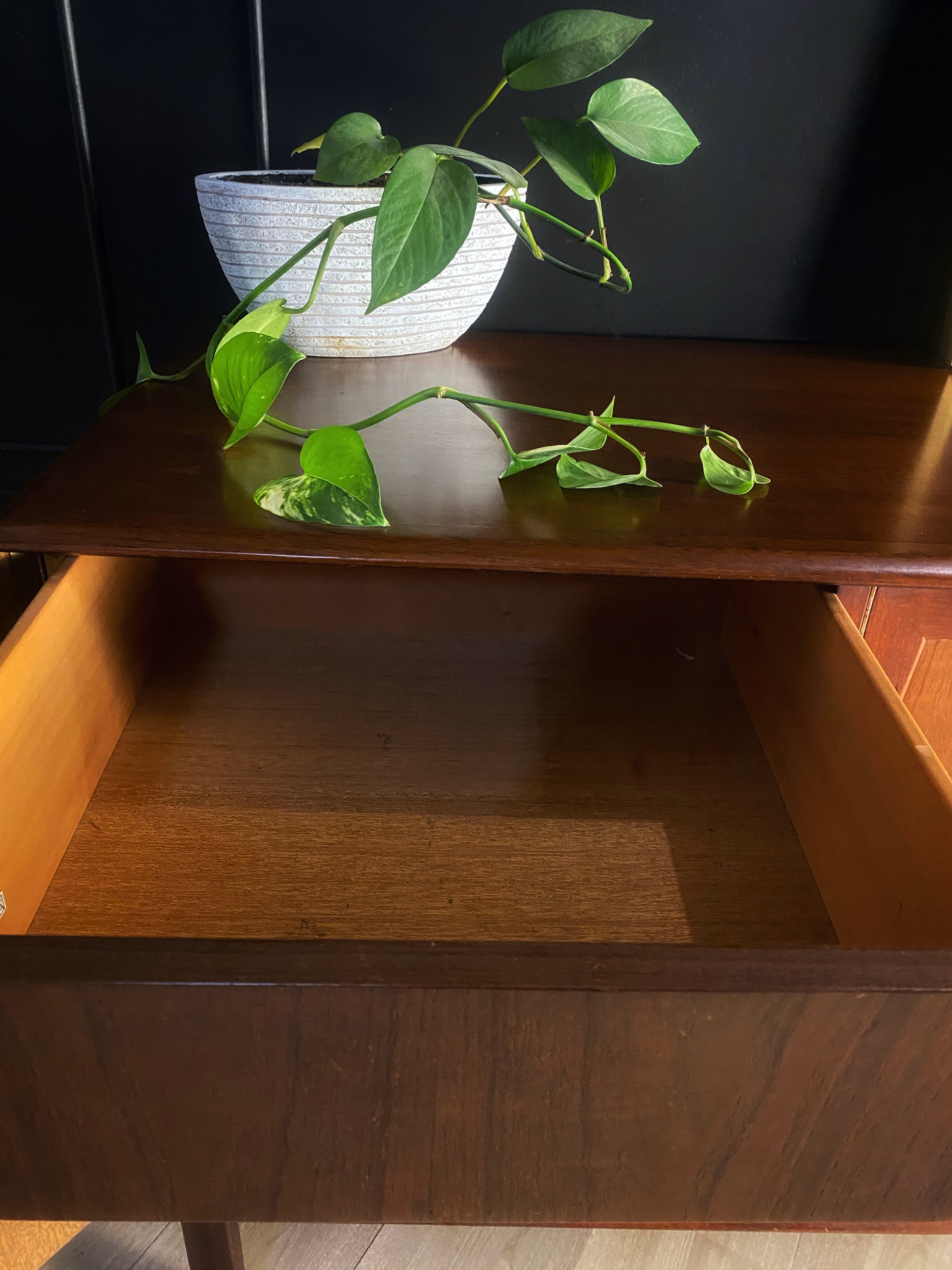 'Modertone' Buffet / Sideboard