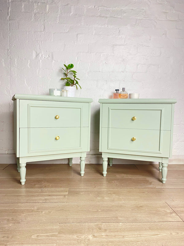 Hamra Brothers bedside tables sage, view 2