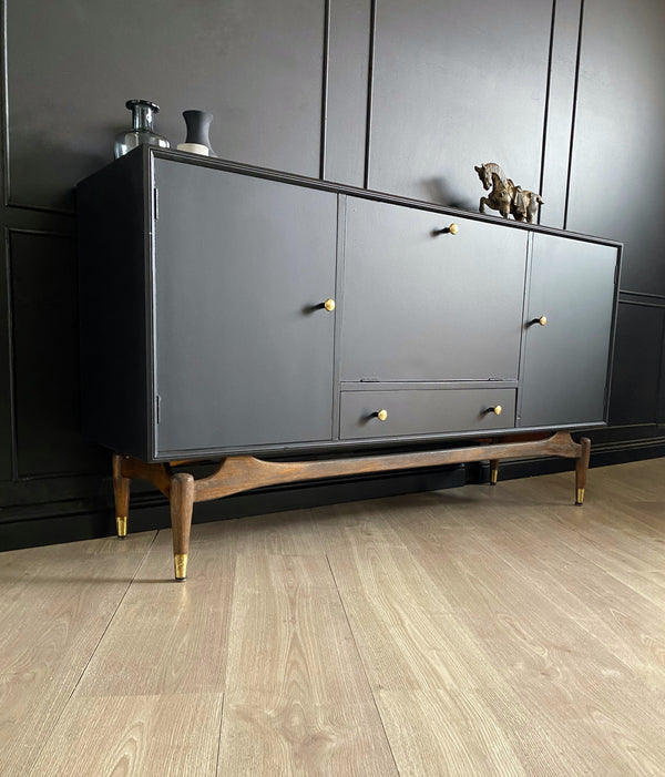 Mid-century sideboard black