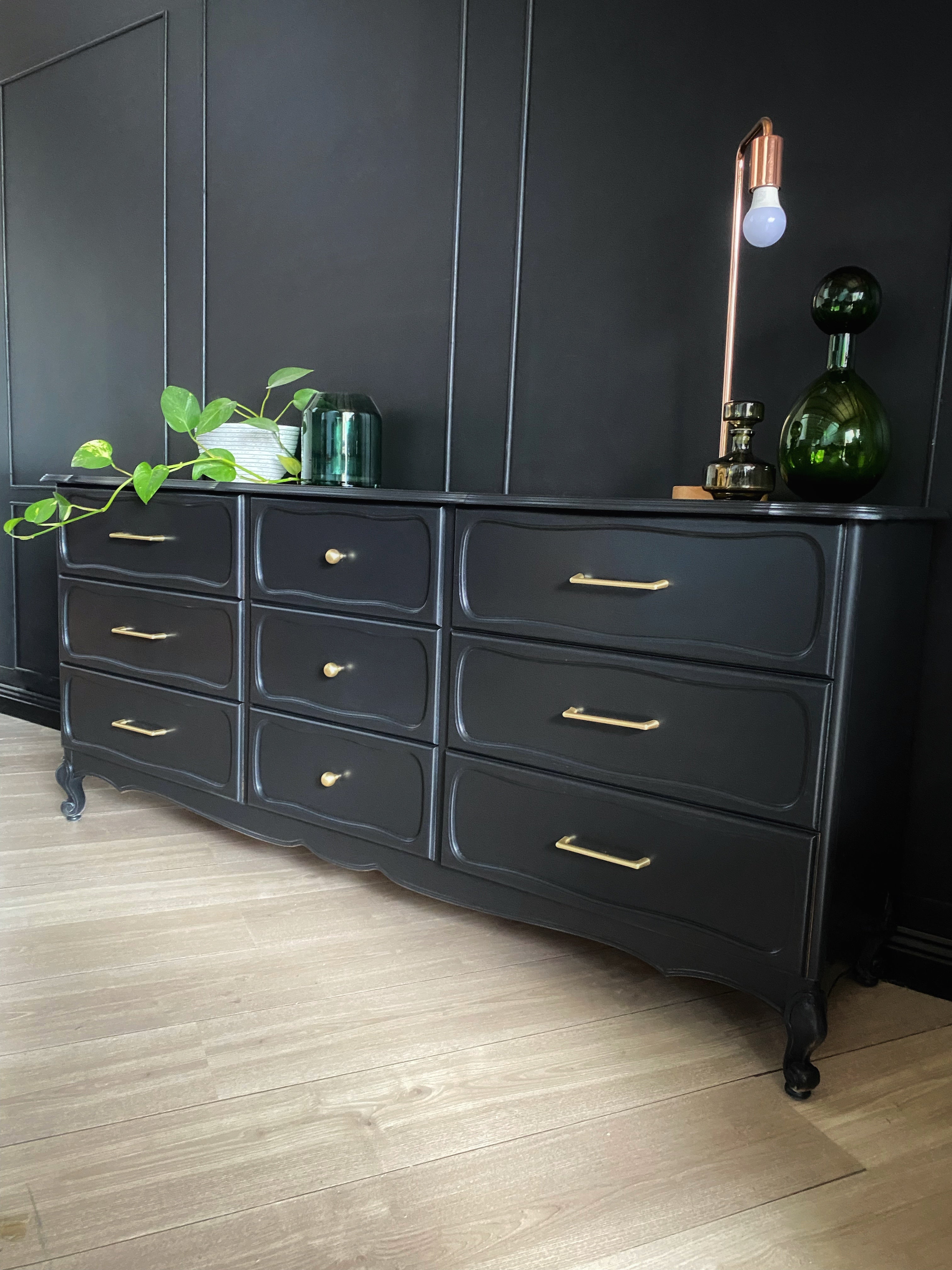 'Belvedere Furniture' Buffet / Sideboard / TV Unit