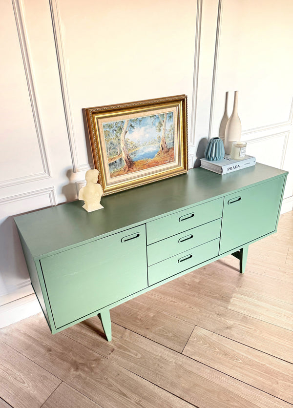 Matt Blatt sideboard sage green, view 2