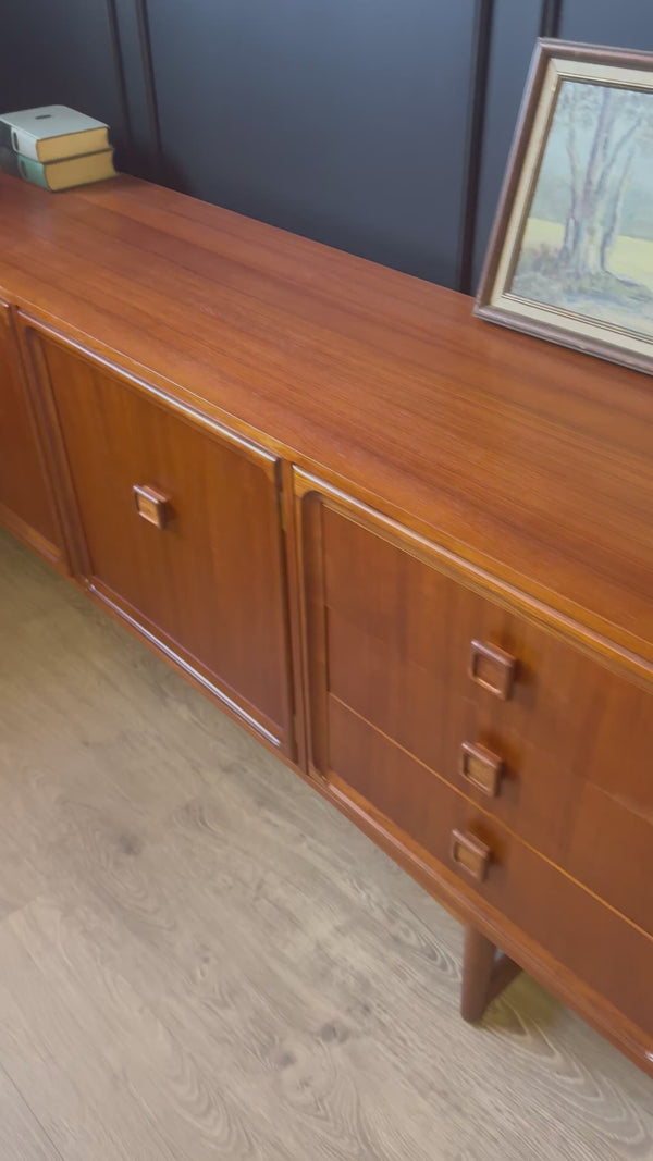 'Parker Furniture' Sleigh Leg XL Buffet / Sideboard