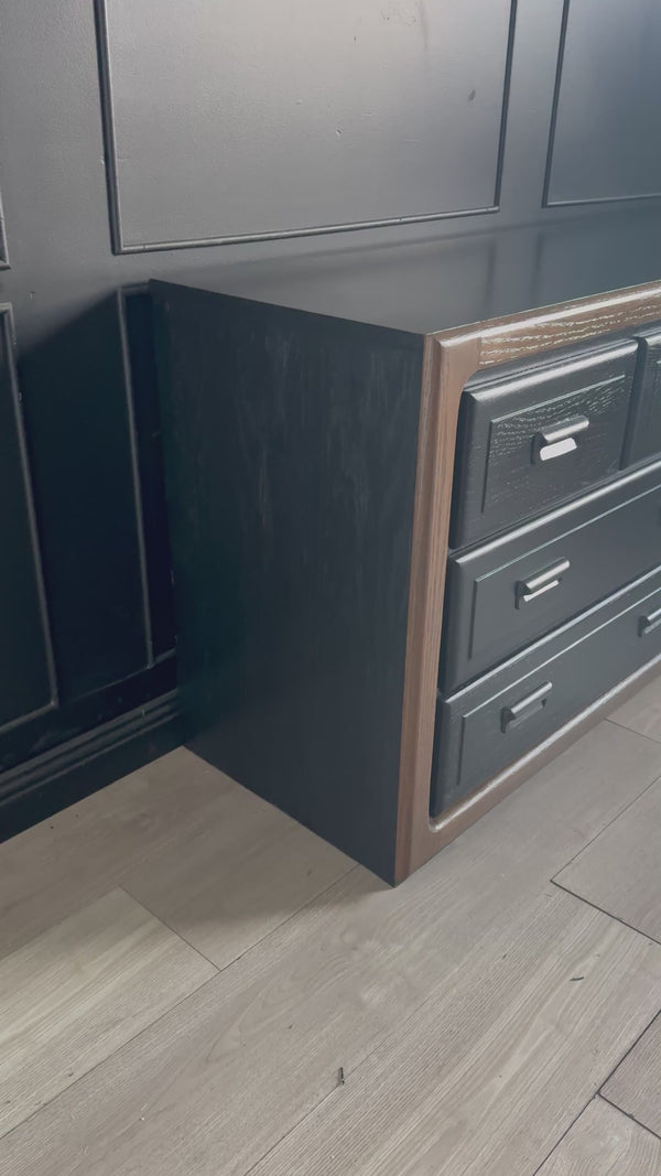 Stanley Furniture 7 drawer dresser