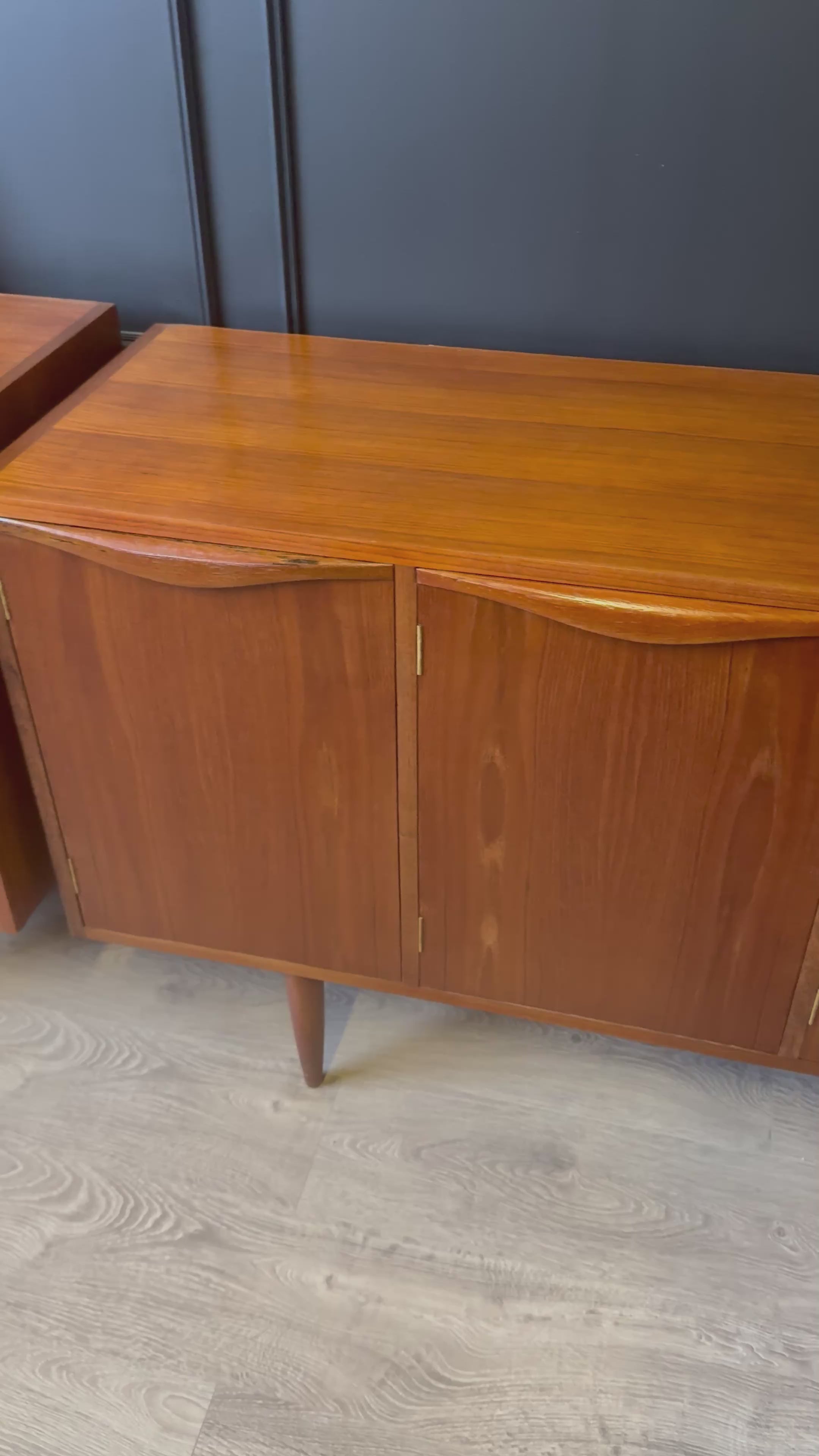 'Chiswell' Sideboard / Buffet with Wave Front Handle