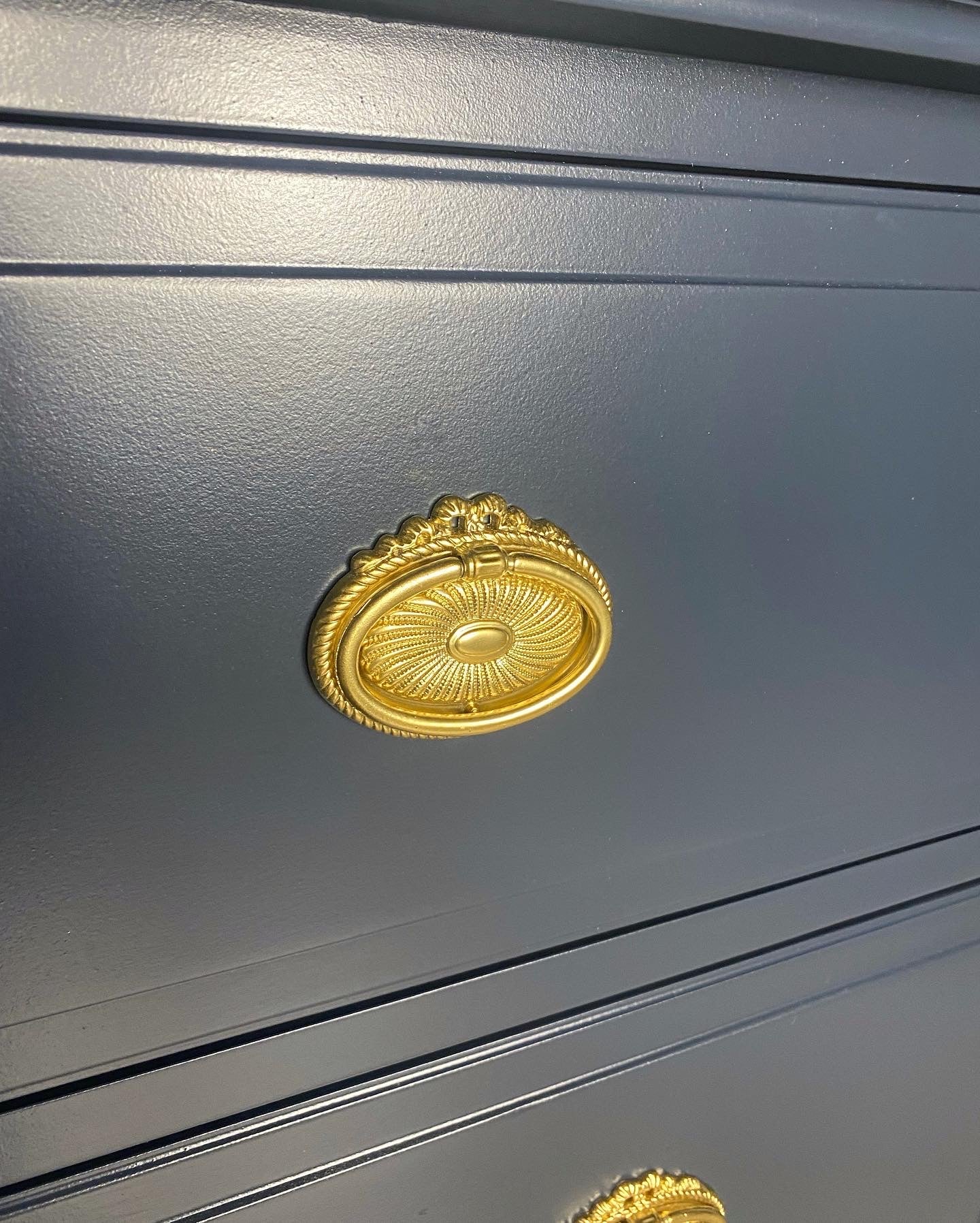 Dark blue navy dresser / drawers