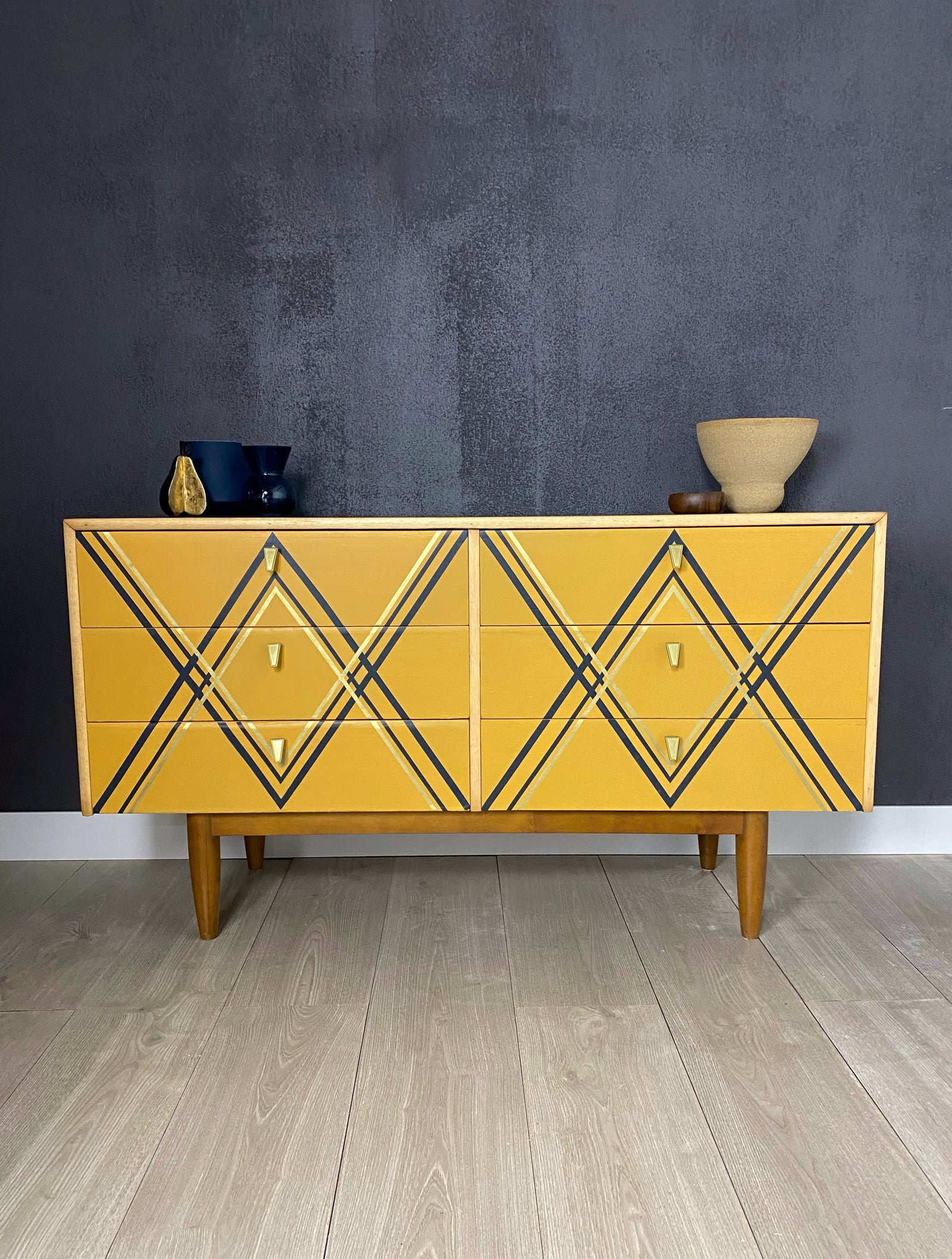 Mid-century dresser