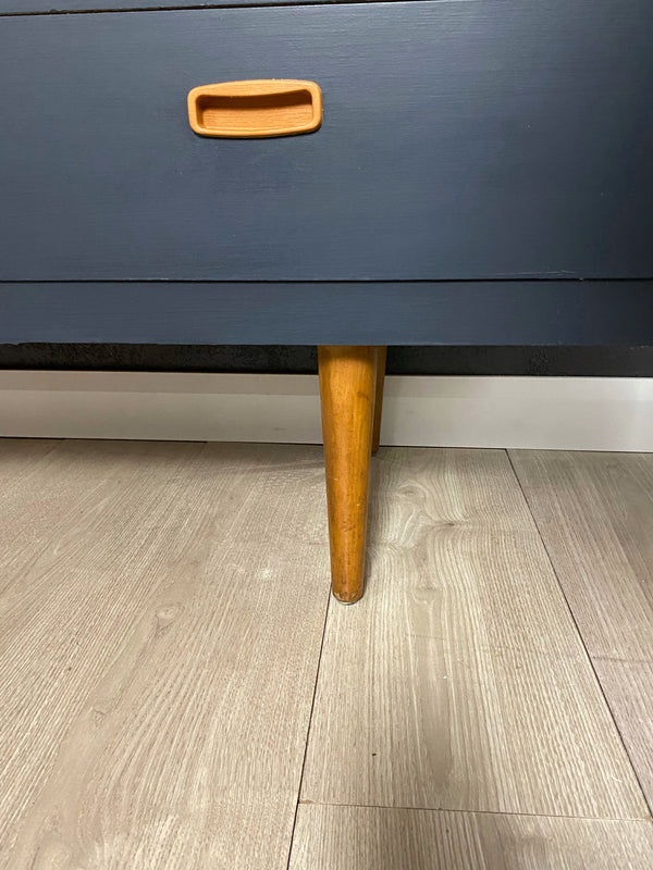 Eagle Remac dresser, view 5
