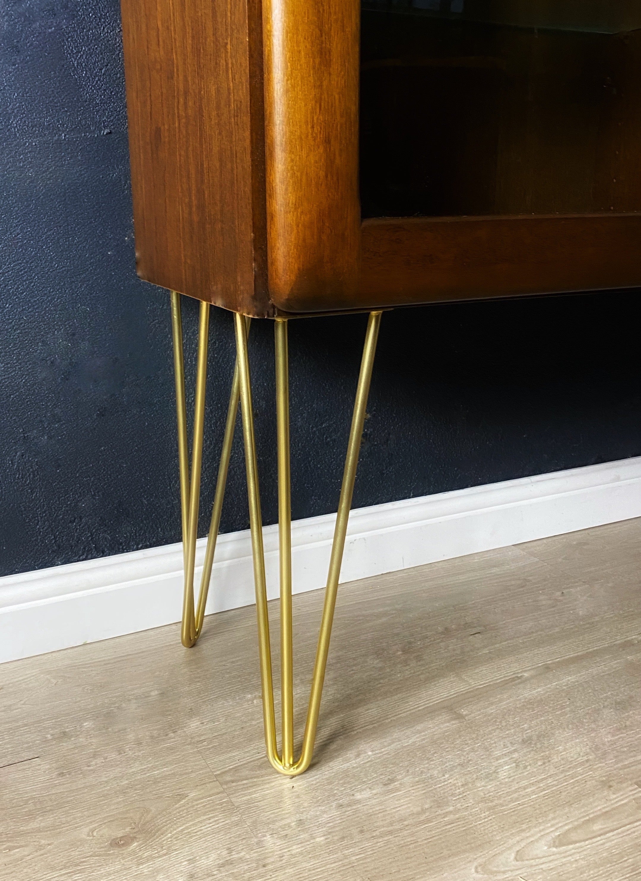 Stylish Mid Century Modern Bookcase with gold legs