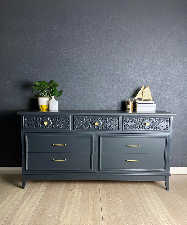 Belvedere sideboard blue