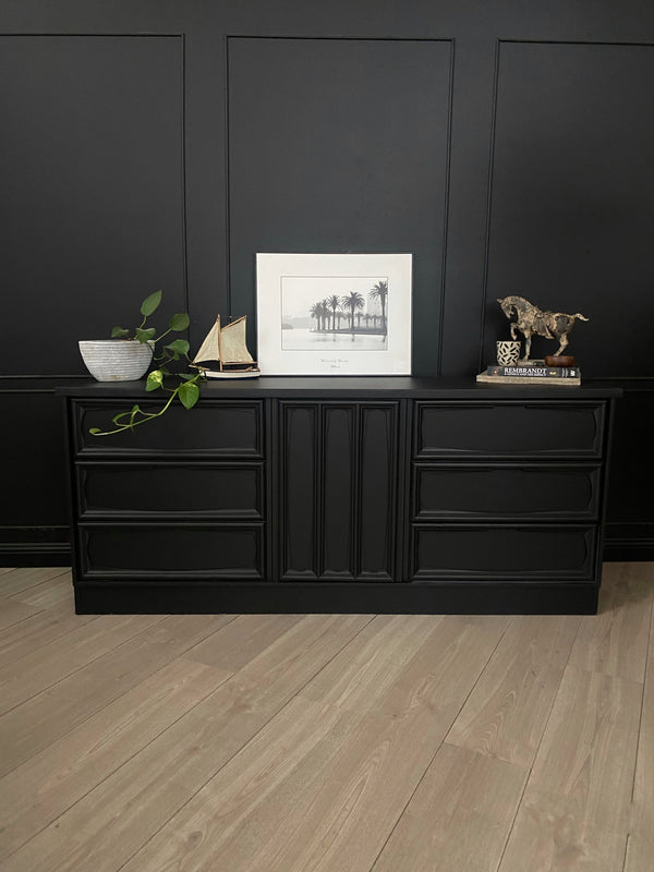 Burgess Furniture sideboard black, view 2