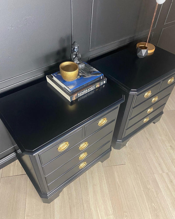 Drexel Furniture bedside tables black, view 4