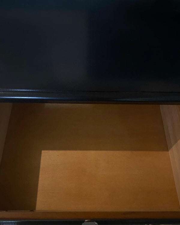 Drexel Furniture bedside tables black, view 5