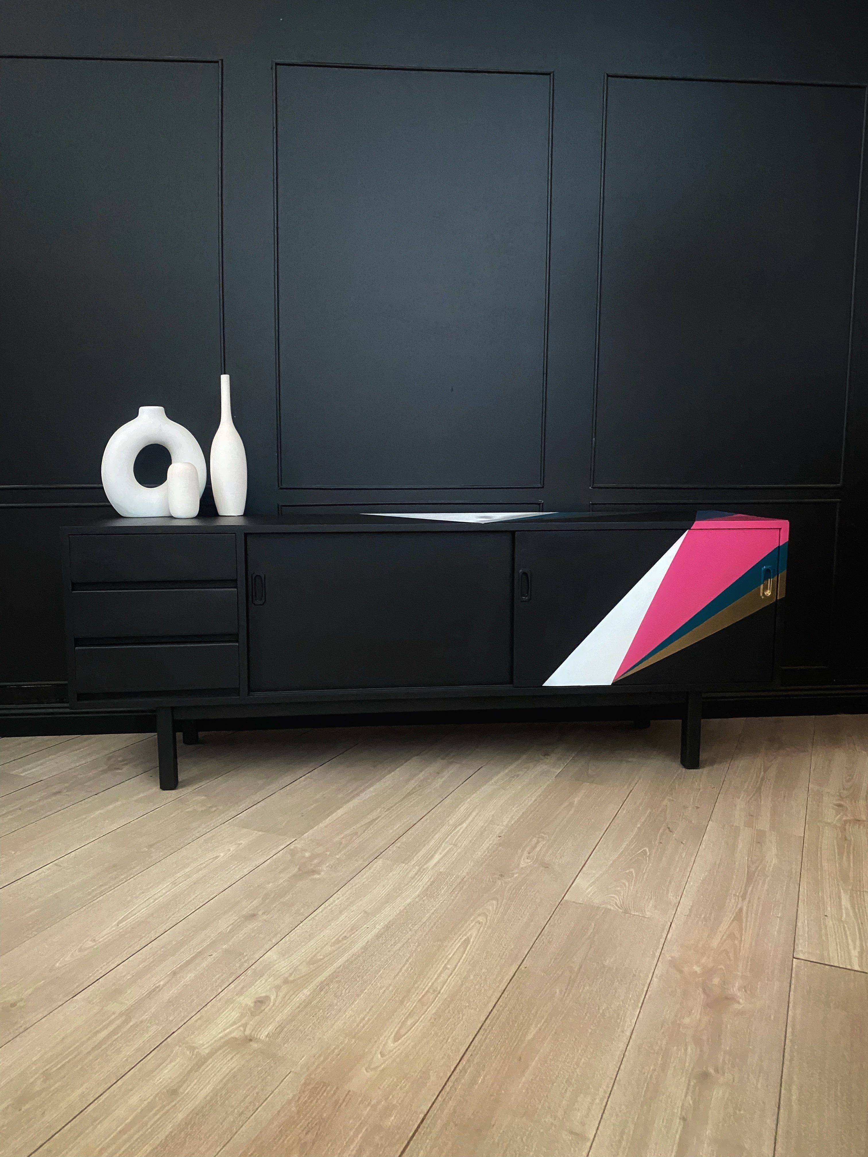 Mid-century sideboard black